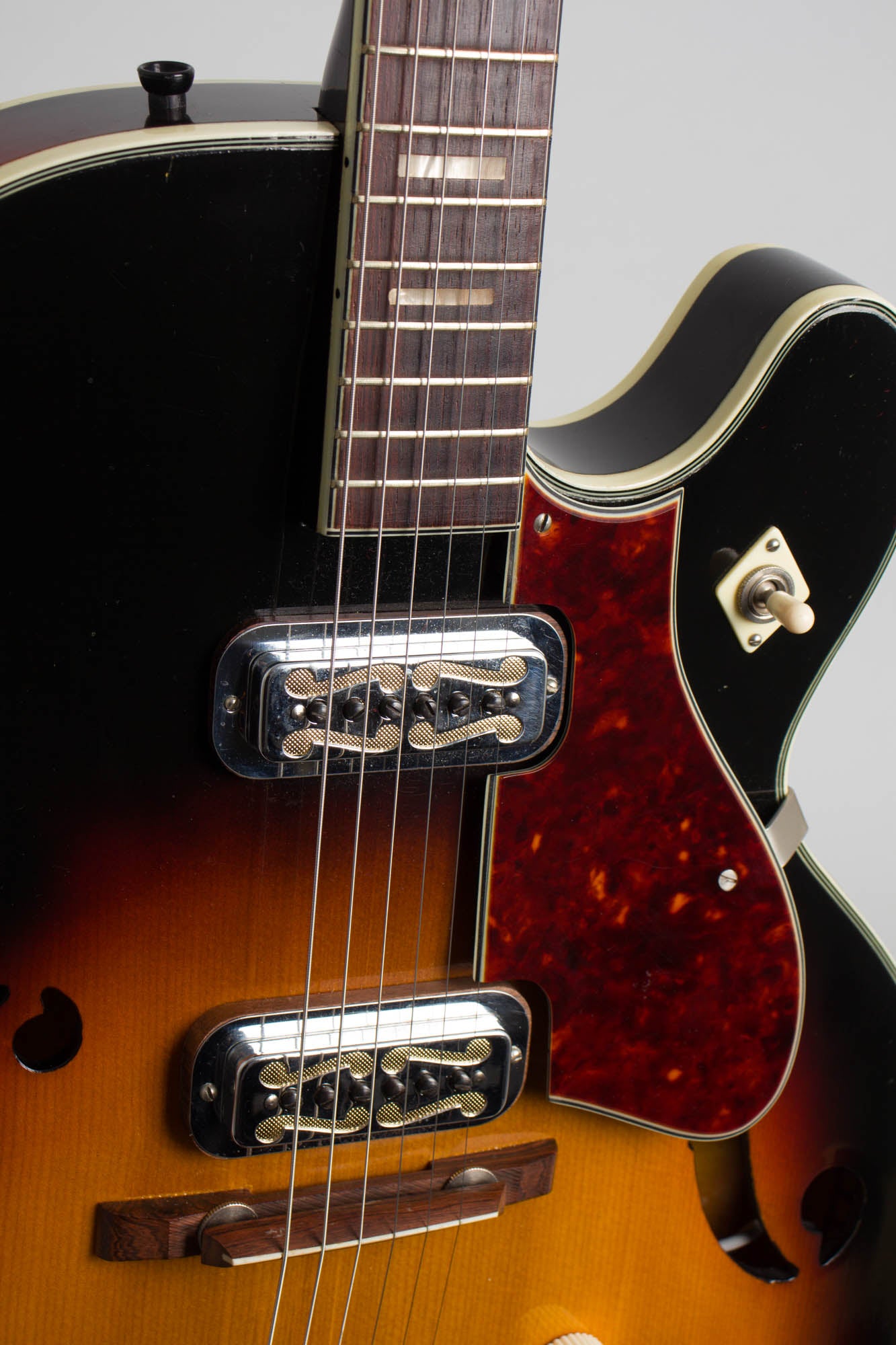 Harmony Meteor H-70 Arch Top Hollow Body Electric Guitar (1963)