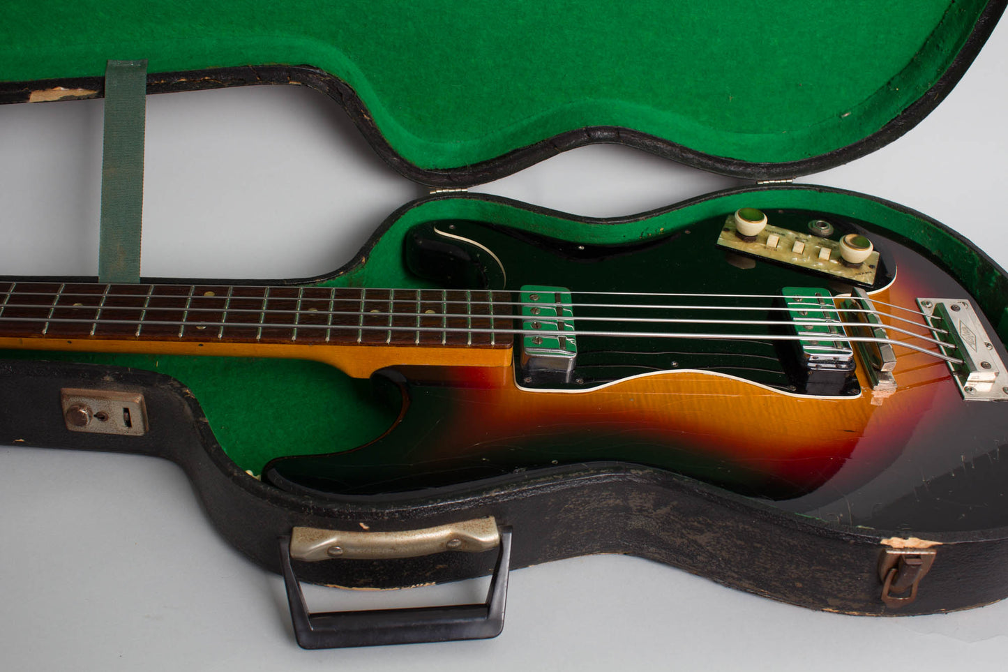 Hofner Model 182E2 Solid Body Electric Bass Guitar (1966)