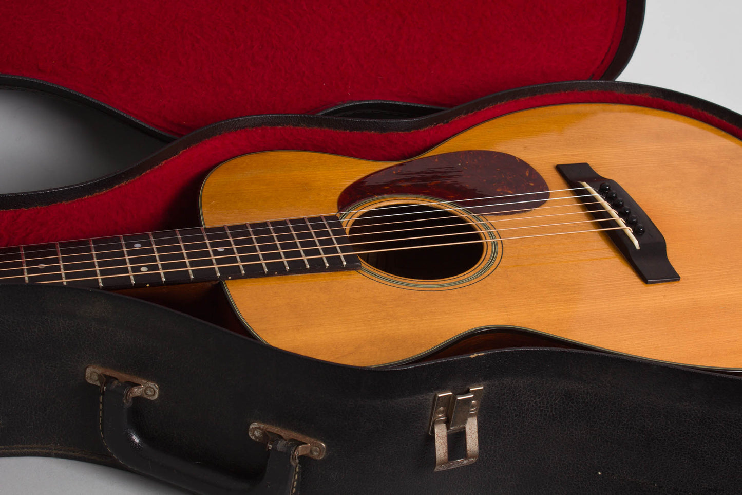 C. F. Martin 0-18 Flat Top Acoustic Guitar (1951)