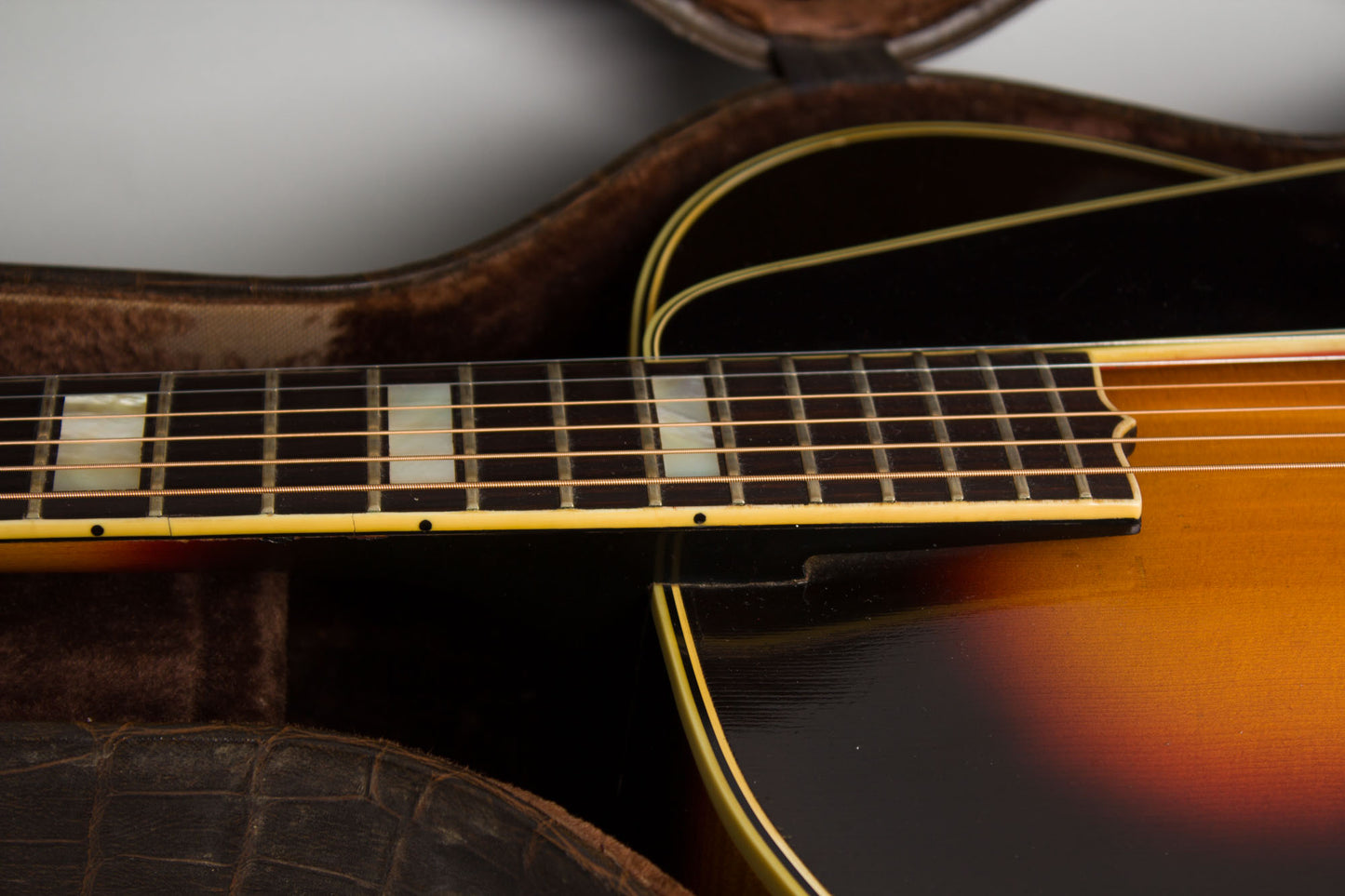 Stromberg Deluxe Arch Top Acoustic Guitar (1941)