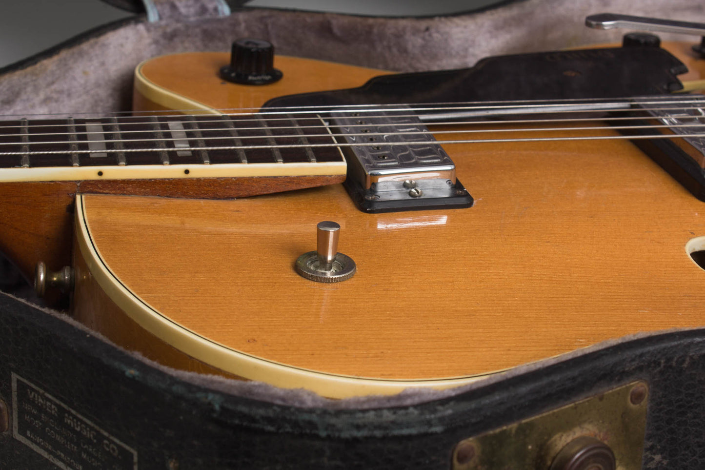 Guild Duane Eddy DE-400 B Thinline Hollow Body Electric Guitar (1967)