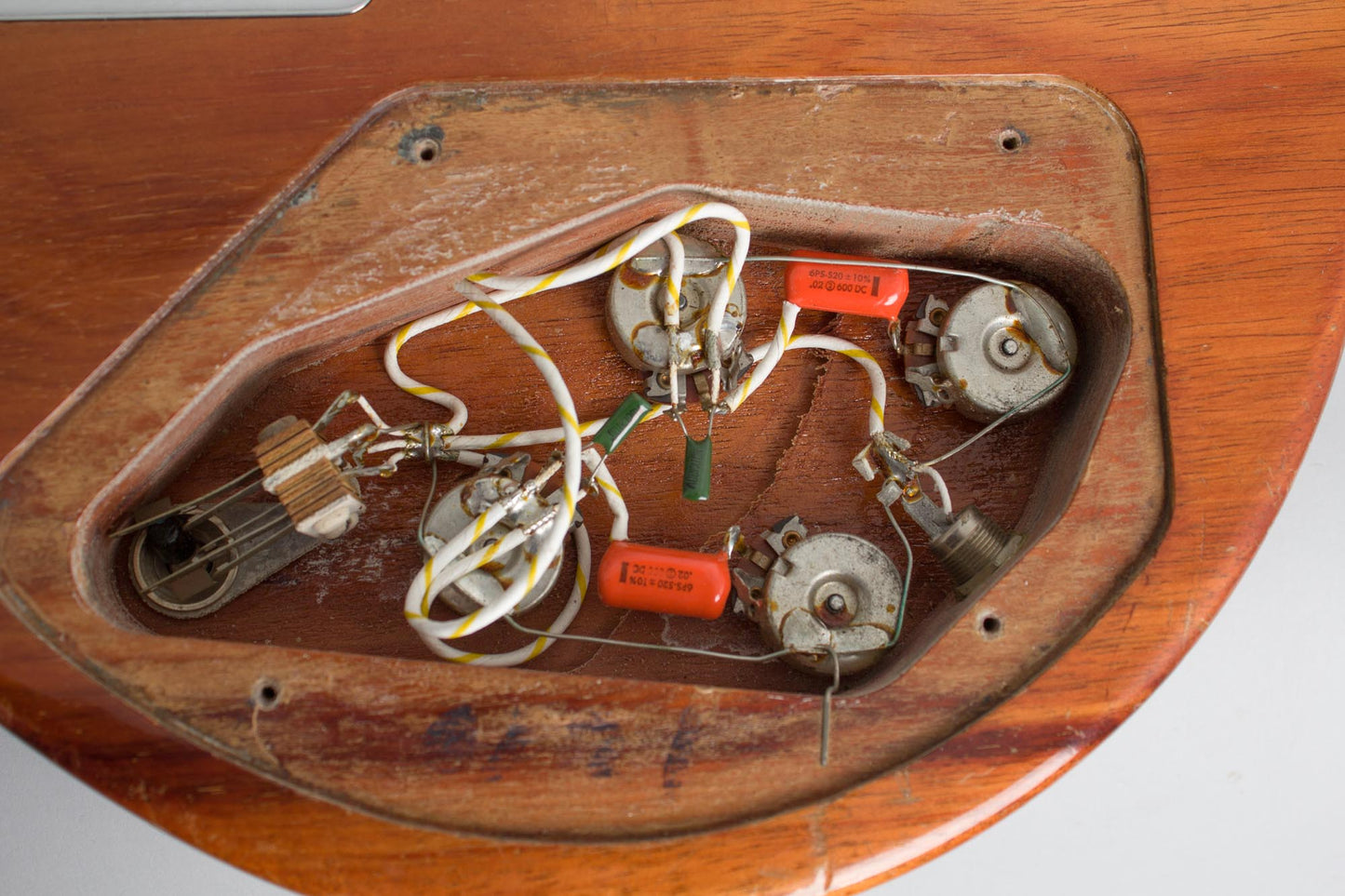 Travis Bean TB-1000A Solid Body Electric Guitar (1977)