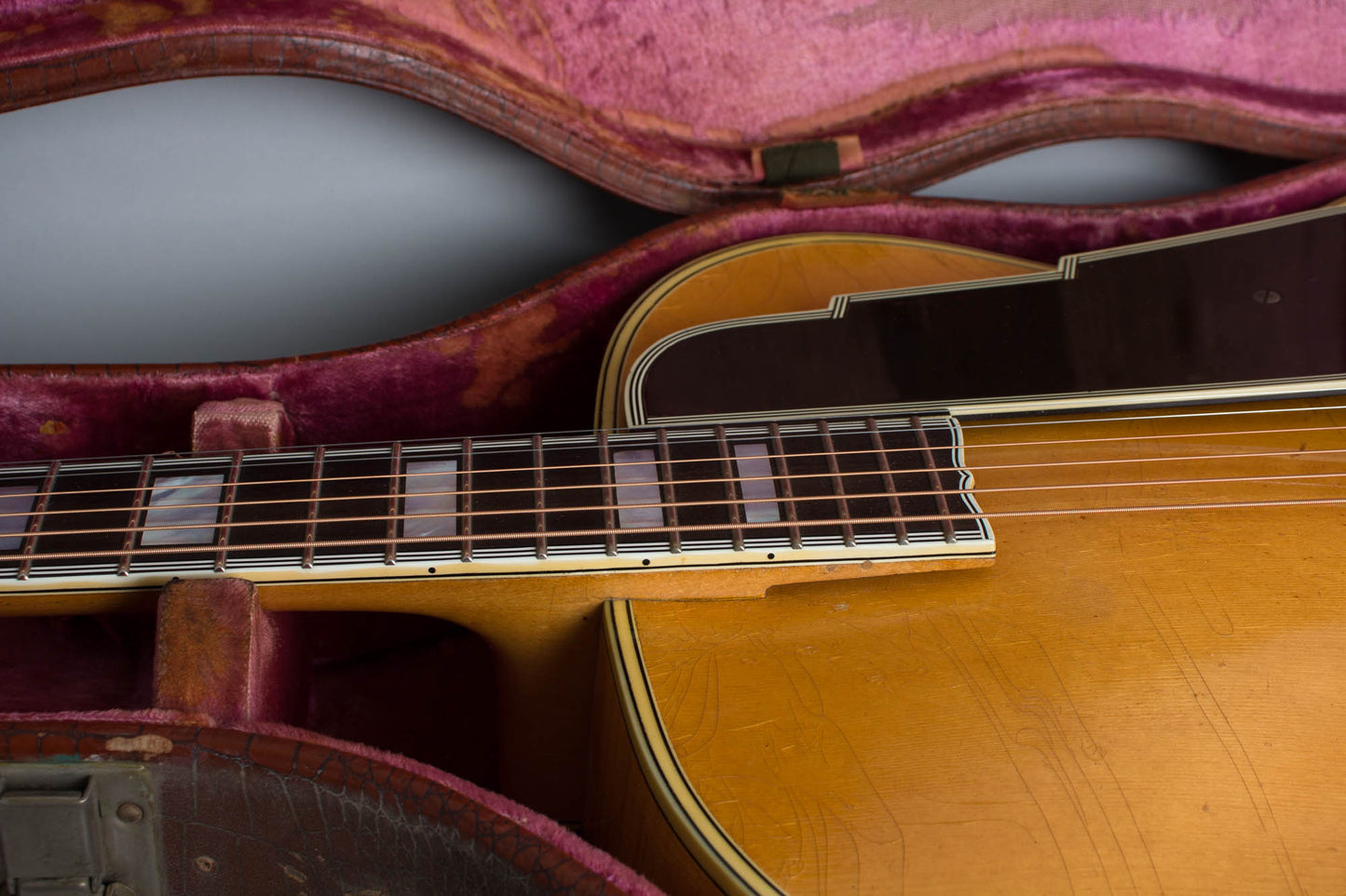Stromberg Deluxe Arch Top Acoustic Guitar (1940)