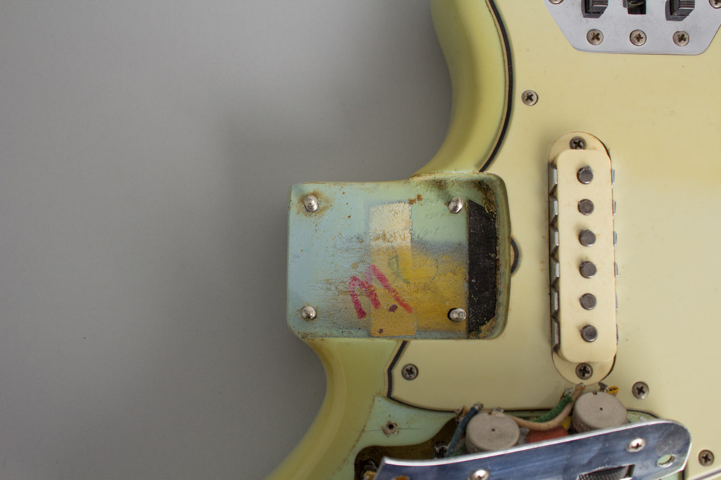Fender Jaguar Solid Body Electric Guitar (1968)