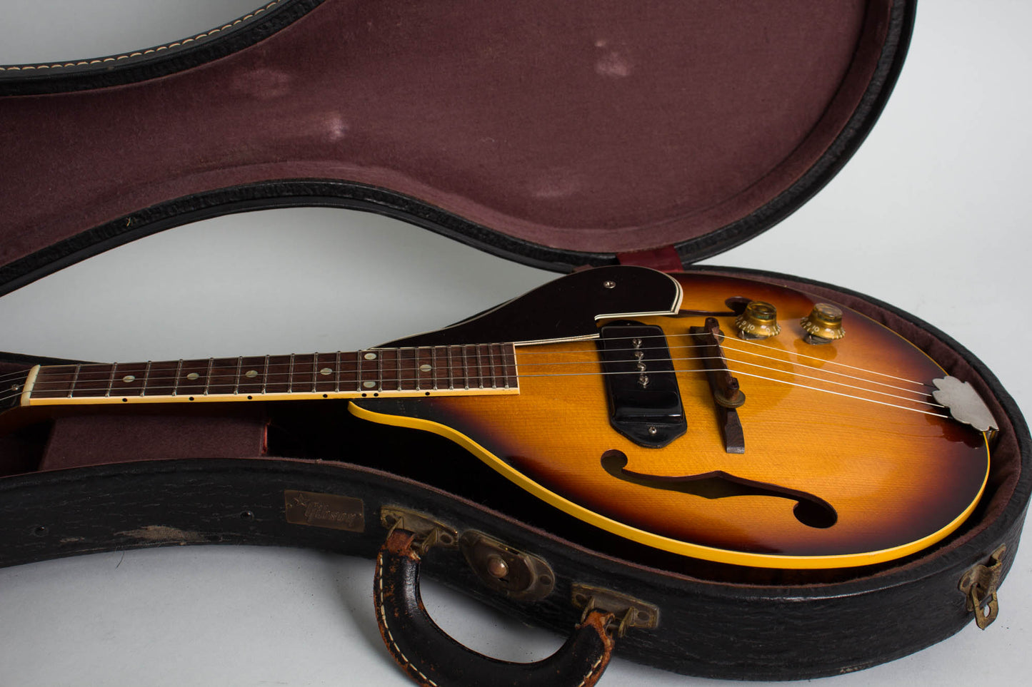 Gibson EM-150 Custom 4-String Hollow Body Electric Mandolin (1956)