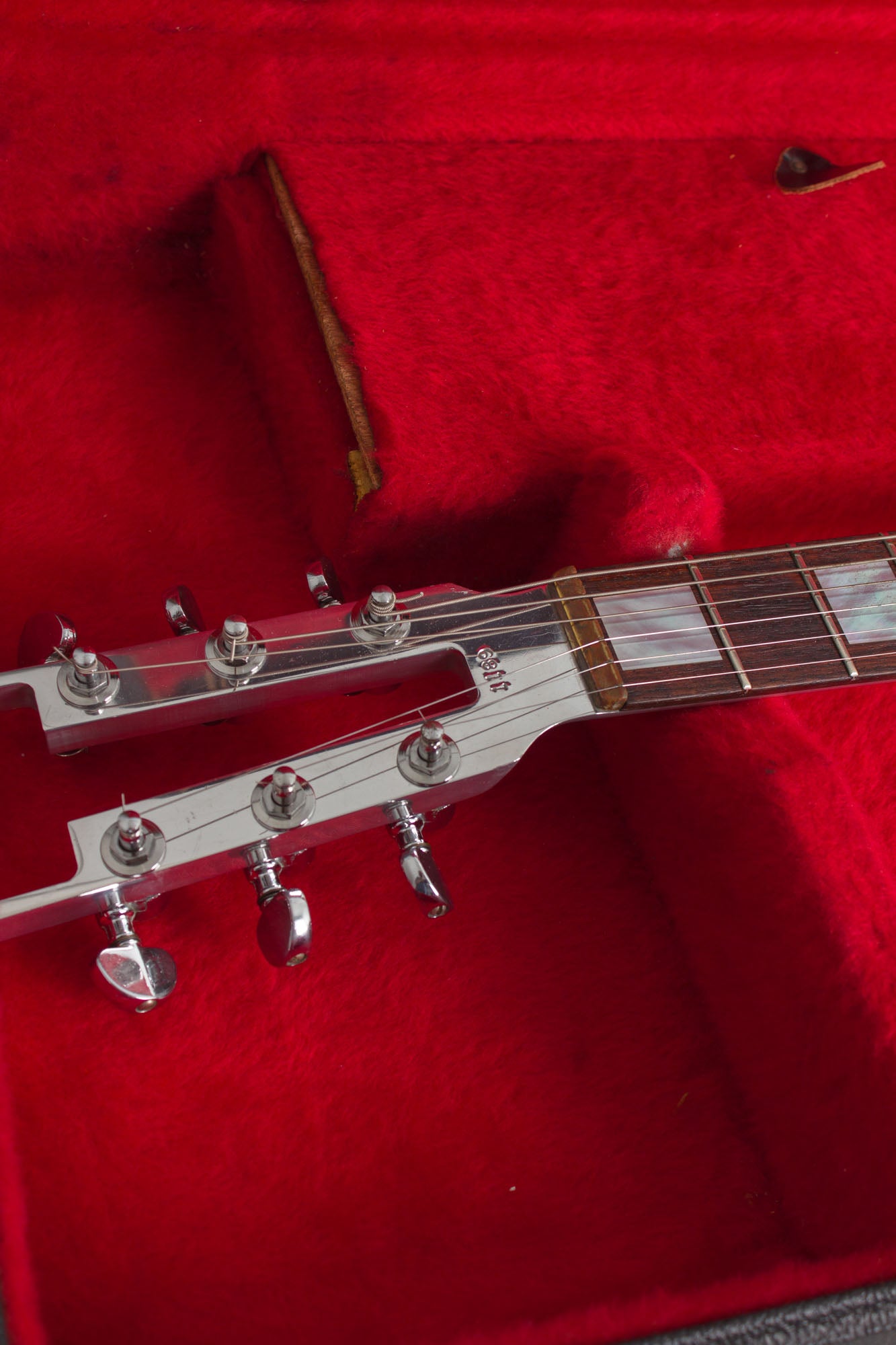 Travis Bean TB-1000A Artist LEFT HANDED Solid Body Electric Guitar (1977)