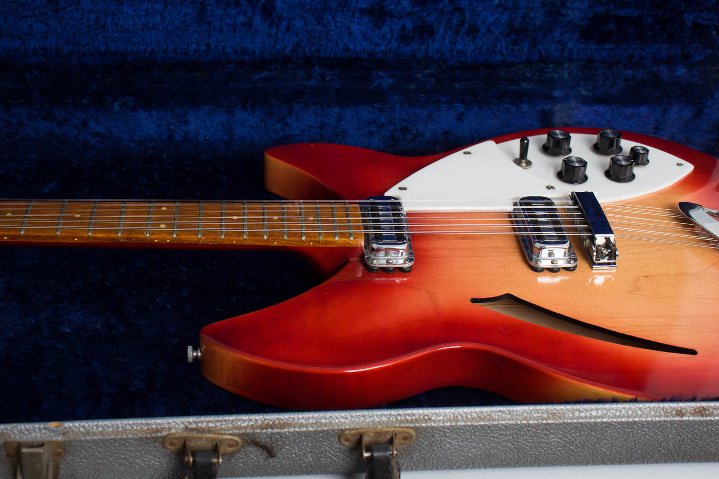 Rickenbacker Model 330-12 12 String Semi-Hollow Body Electric Guitar (1966)