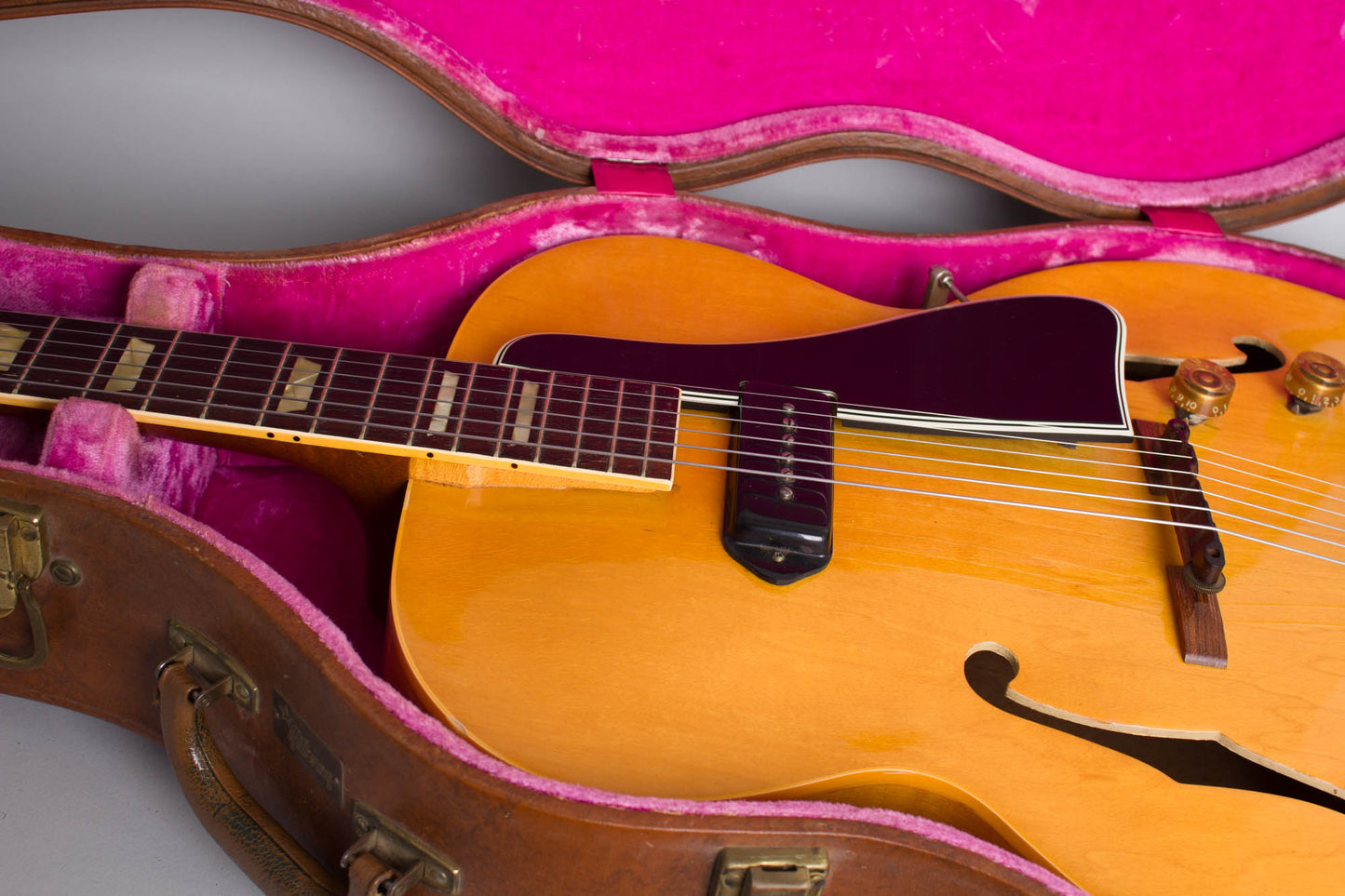Gibson ES-150N Arch Top Hollow Body Electric Guitar (1953)