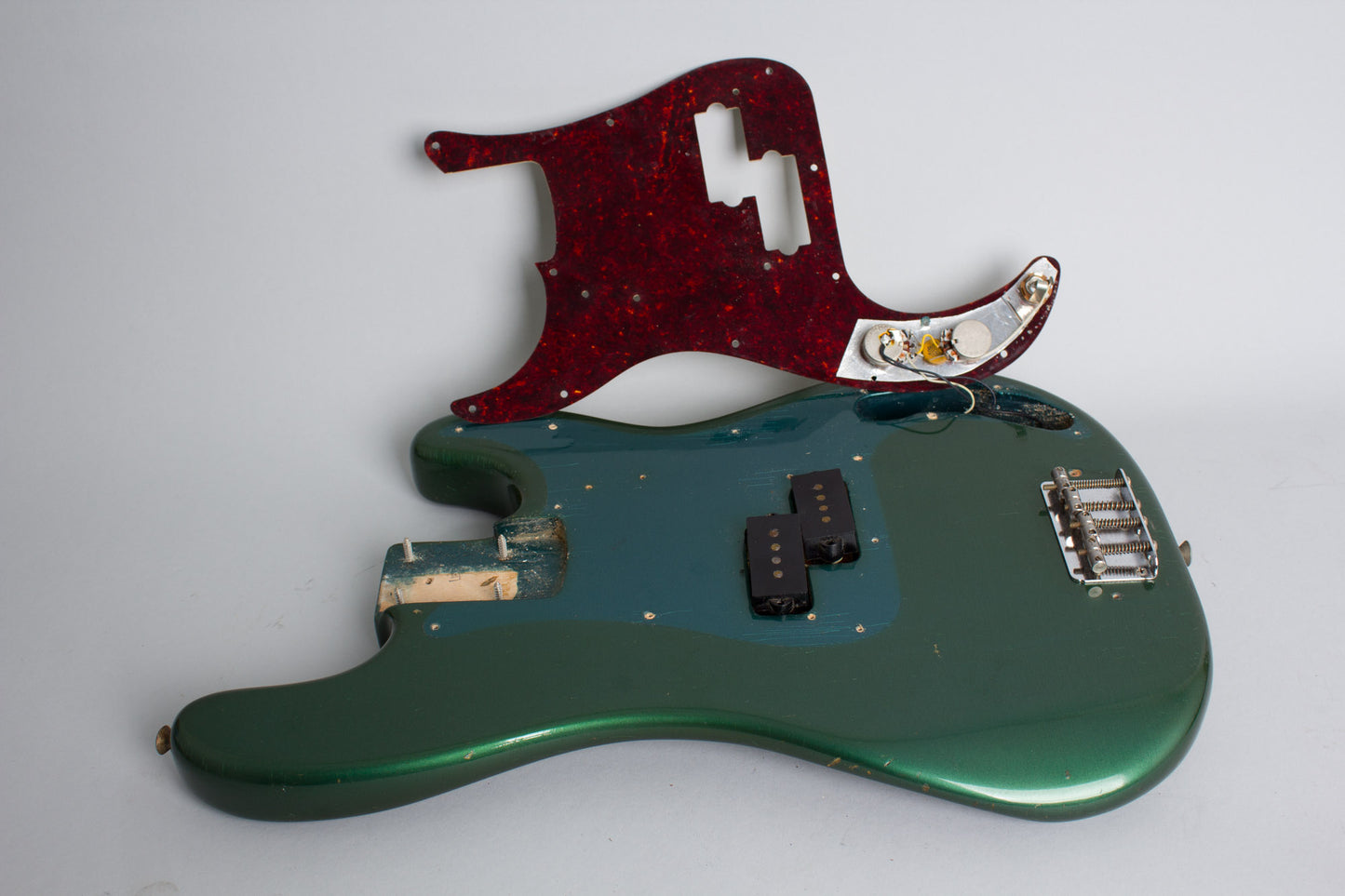 Fender Precision Bass Solid Body Electric Bass Guitar (1971)