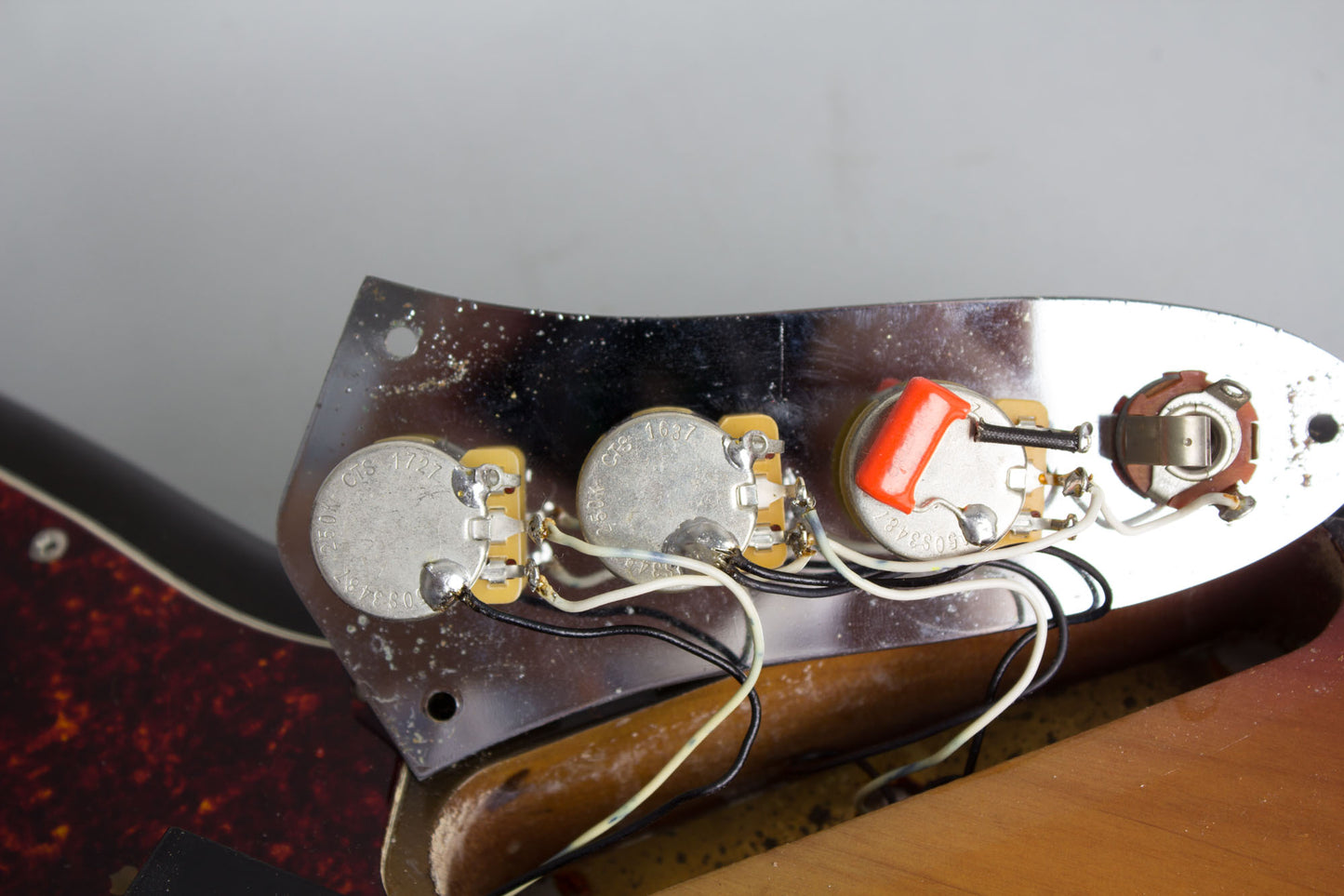Fender Jazz Bass Solid Body Electric Bass Guitar (1971)