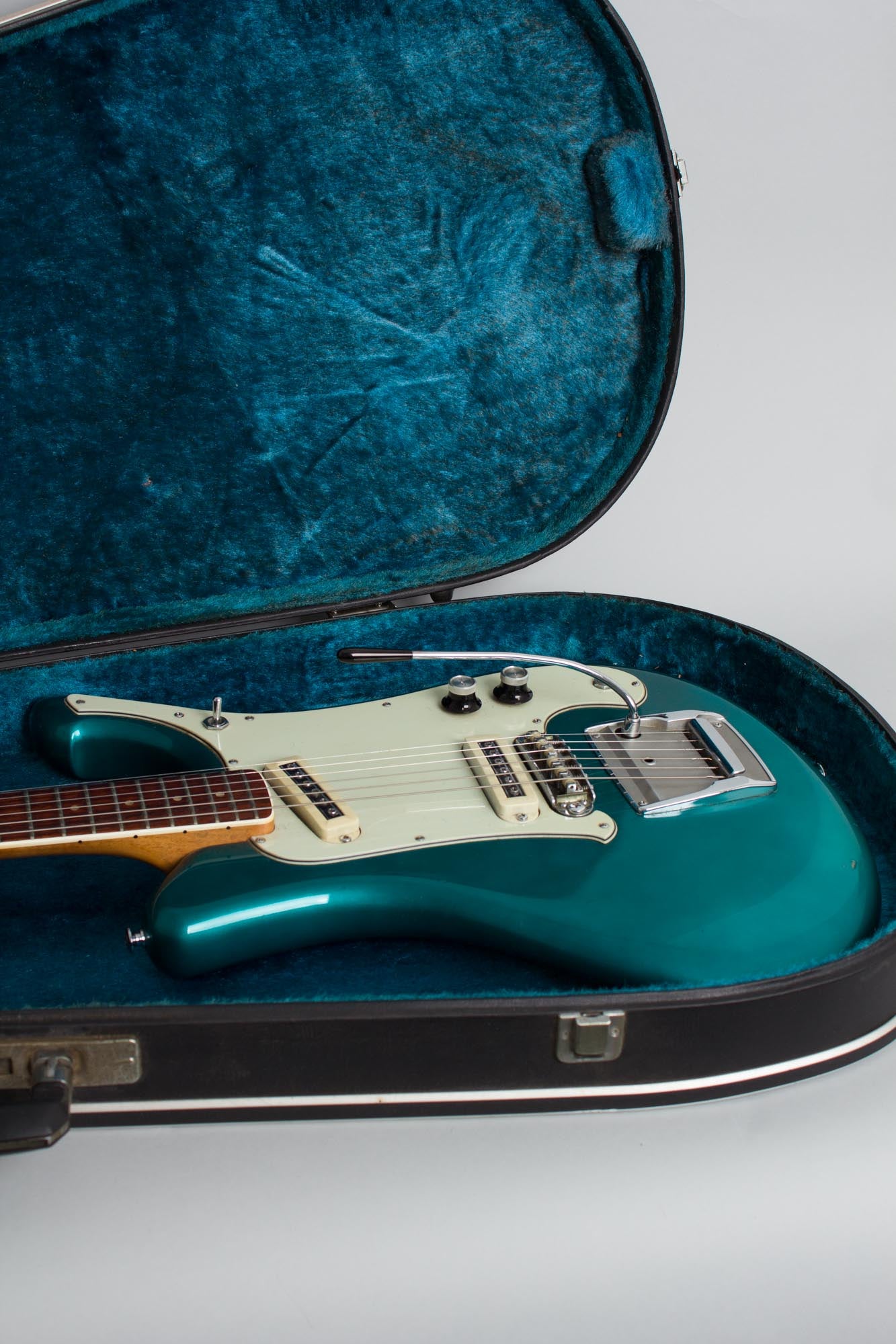 Yamaha SG-2A Solid Body Electric Guitar (1968)