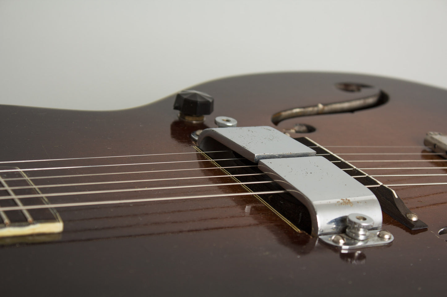 Rickenbacker Ken Roberts Model Hollow Body Electric Guitar (1936)