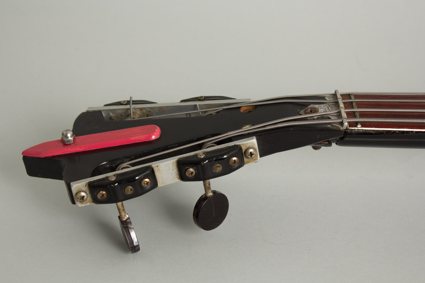 Wandre Etrurian II Solid Body Electric Bass Guitar (1965)