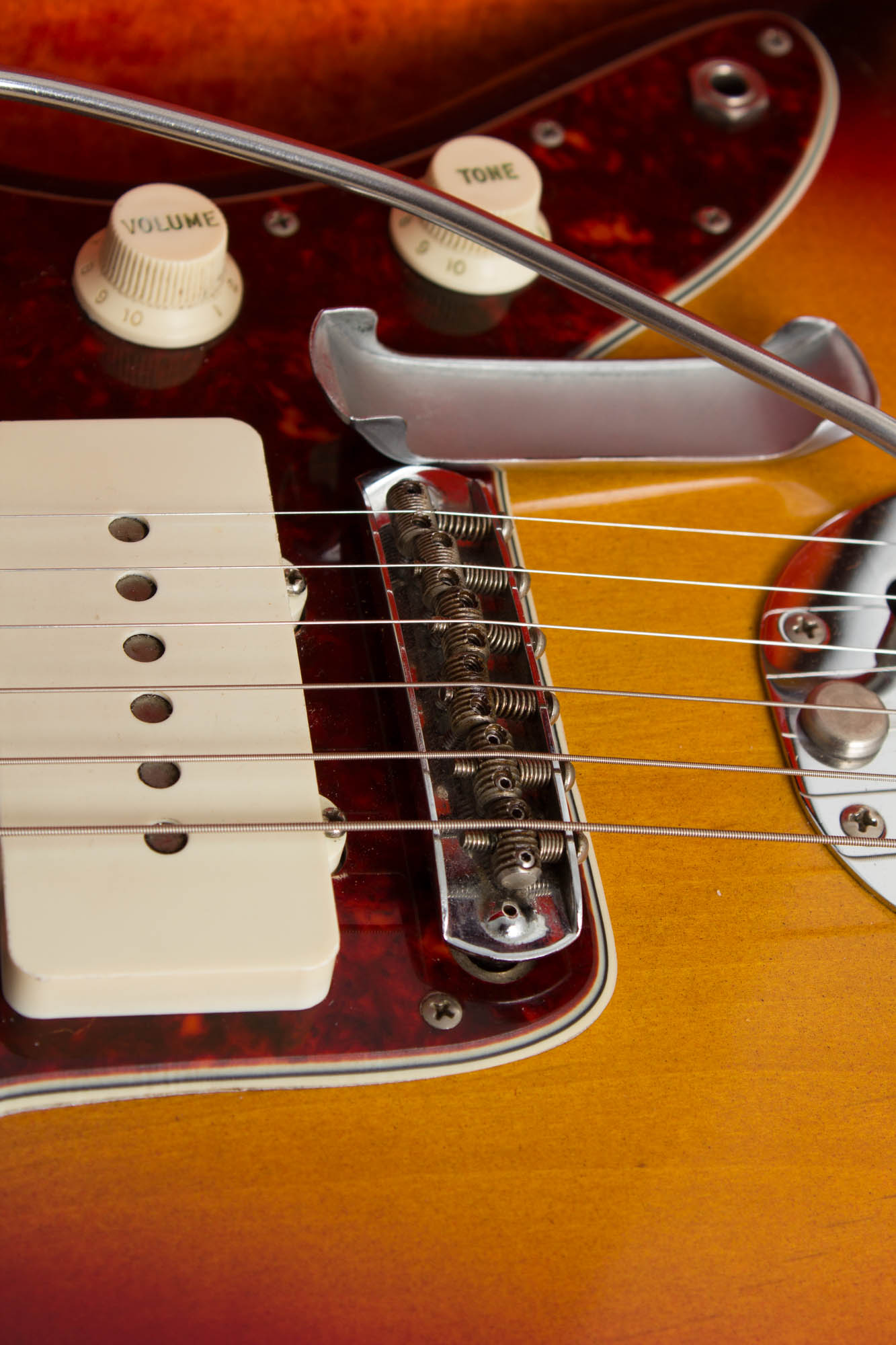 Fender Jazzmaster Solid Body Electric Guitar (1962)
