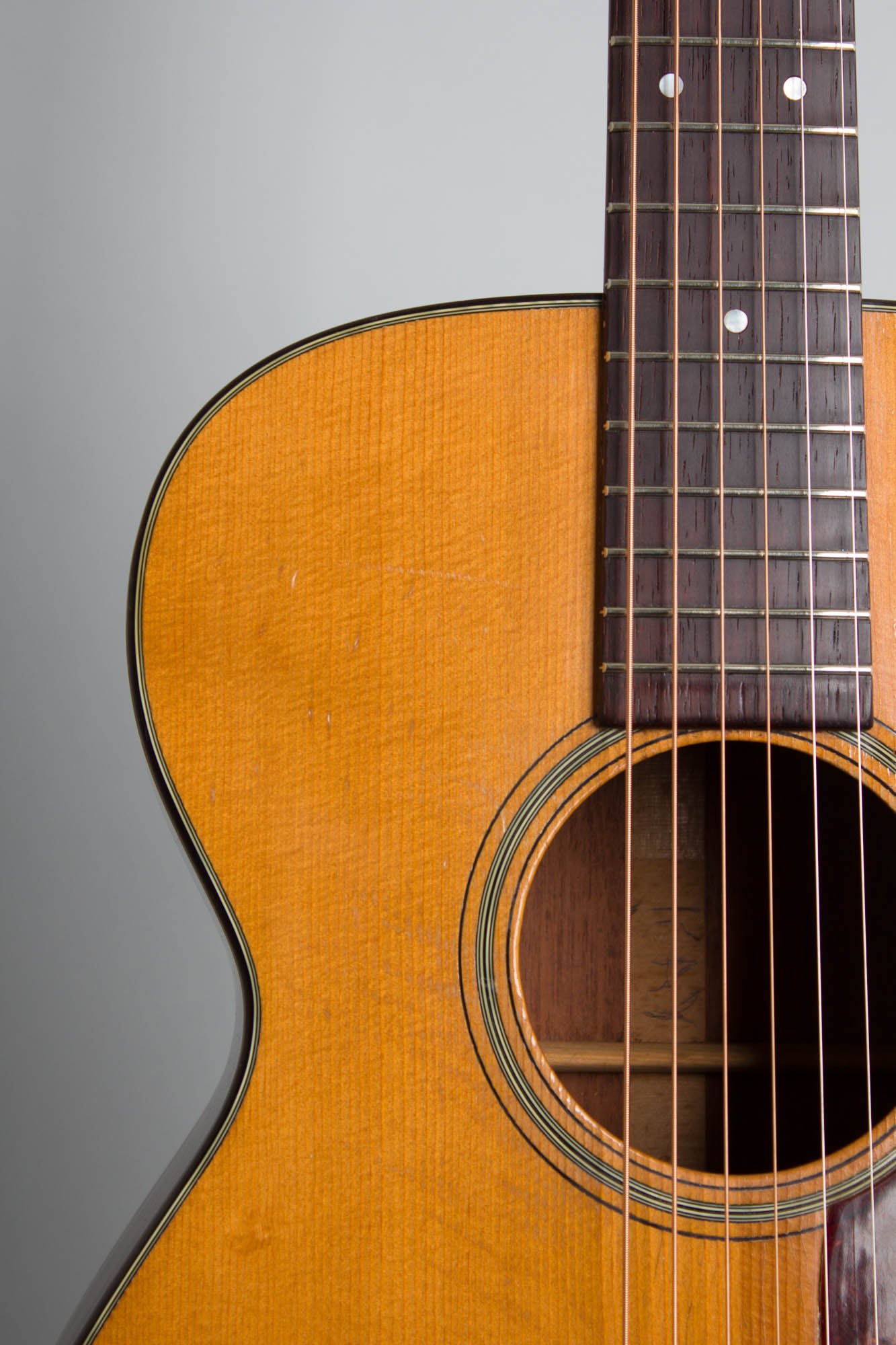 C. F. Martin 0-18 Flat Top Acoustic Guitar (1952)