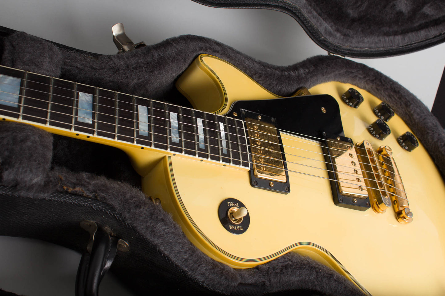 Gibson Les Paul Custom Solid Body Electric Guitar (2002)