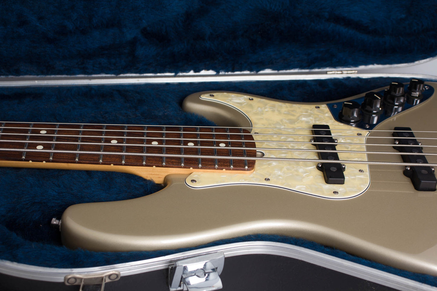 Fender American Deluxe Active Jazz Bass Electric 5-String Bass Guitar (1998)