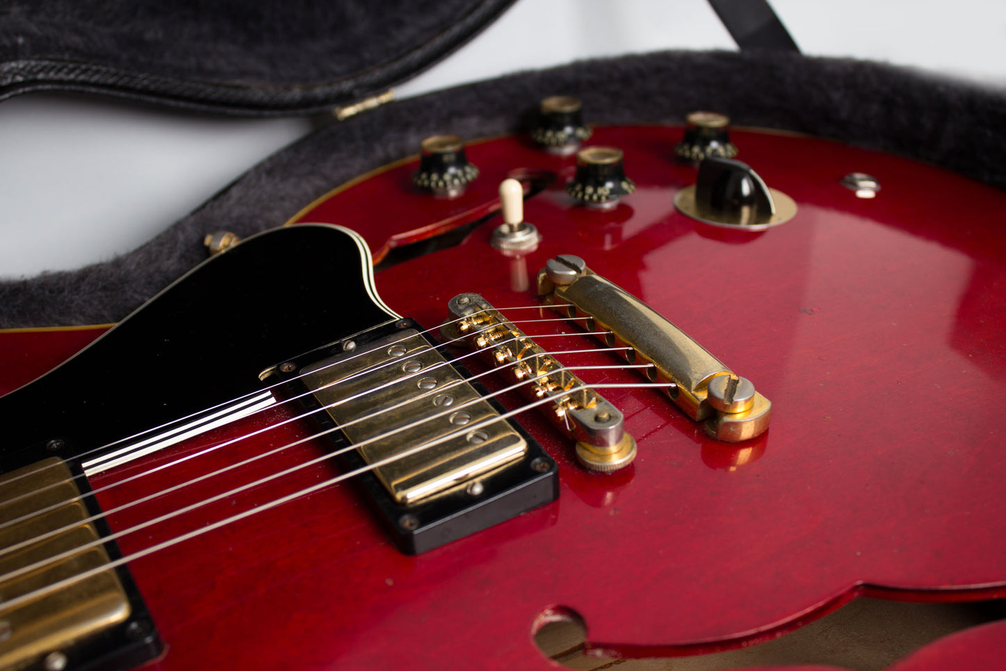 Gibson ES-345TDC Semi-Hollow Body Electric Guitar (1961)
