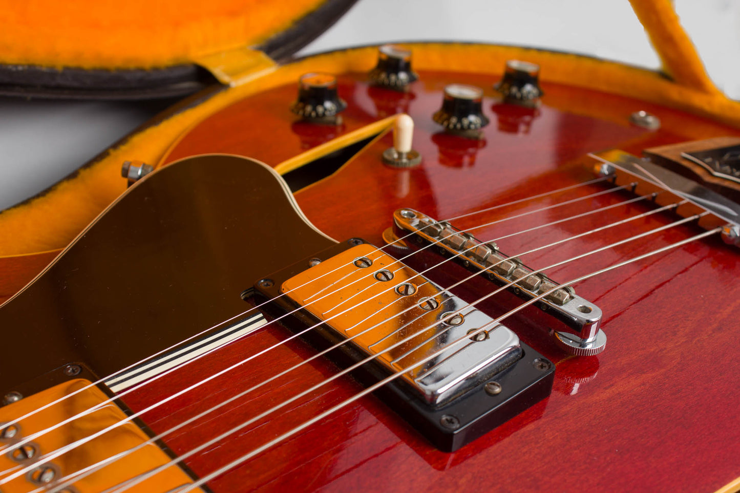 Gibson Trini Lopez Standard Semi-Hollow Body Electric Guitar (1966)