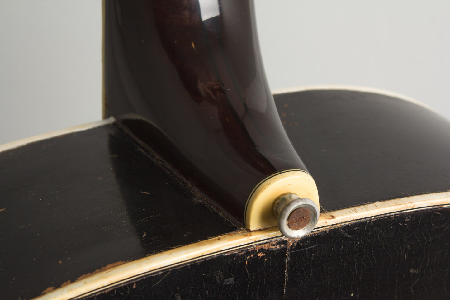 Epiphone Deluxe Arch Top Acoustic Guitar (1931)