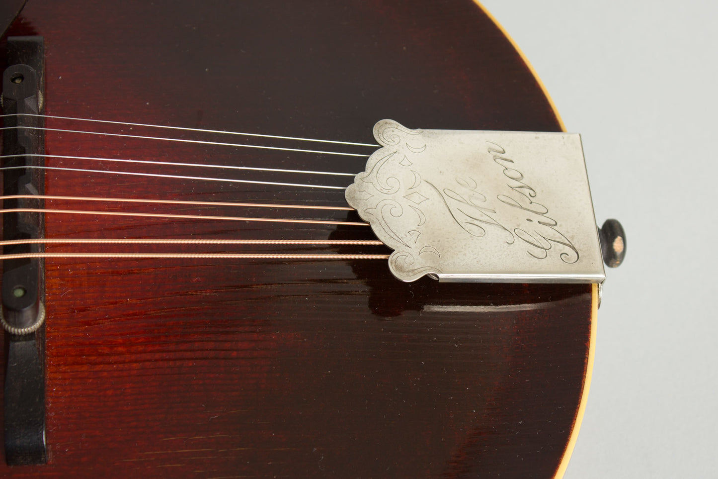 Gibson Model A-4 Snakehead Carved Top Mandolin (1923)