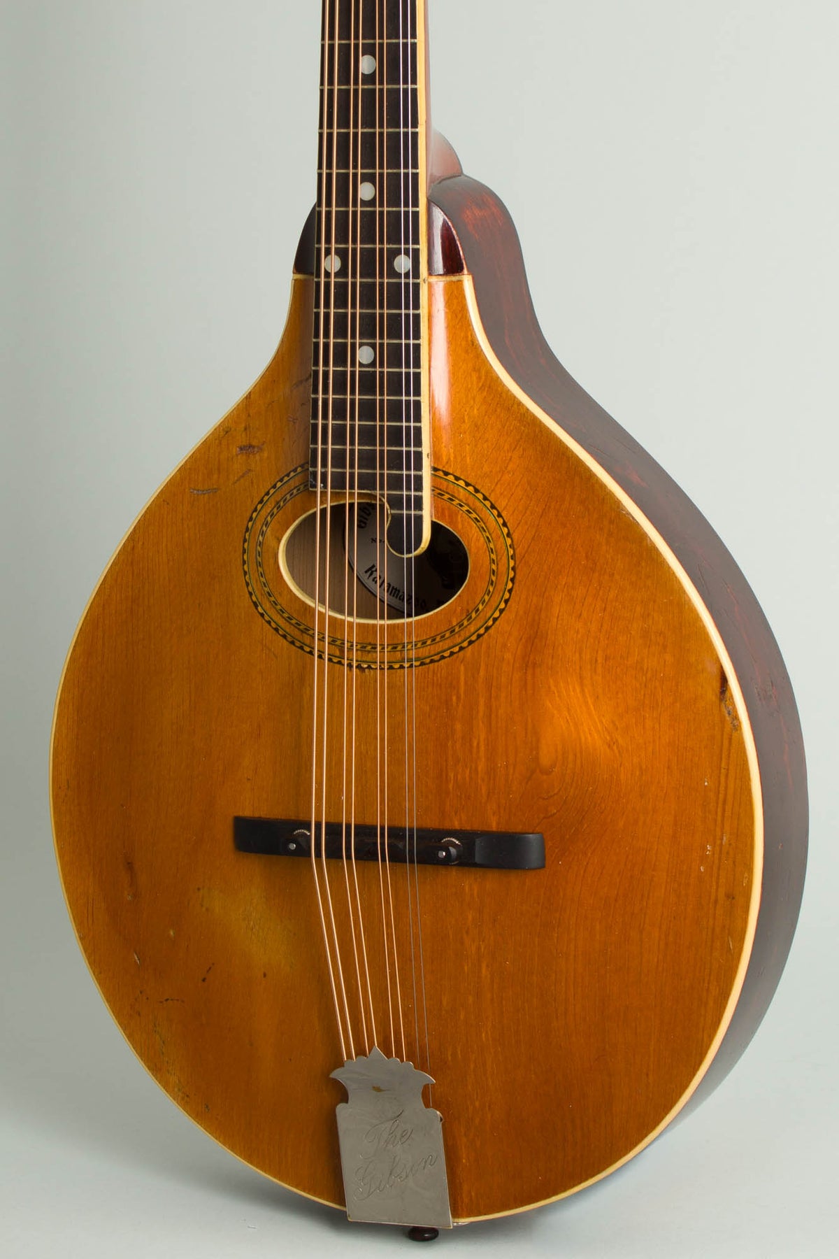 Gibson Style H-1 Carved Top Mandola (1910)