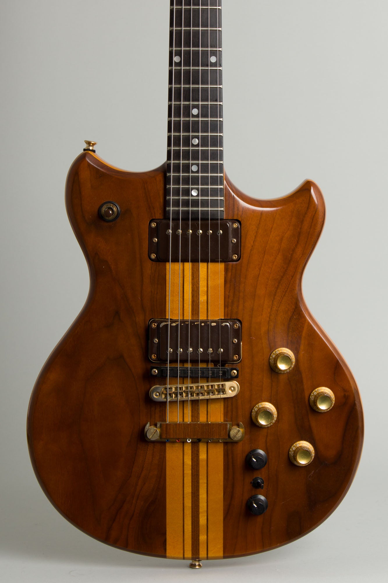 Roland GR-300 Polyphonic Guitar Synthesizer with G-808 Solid Body Electric Guitar (1983)