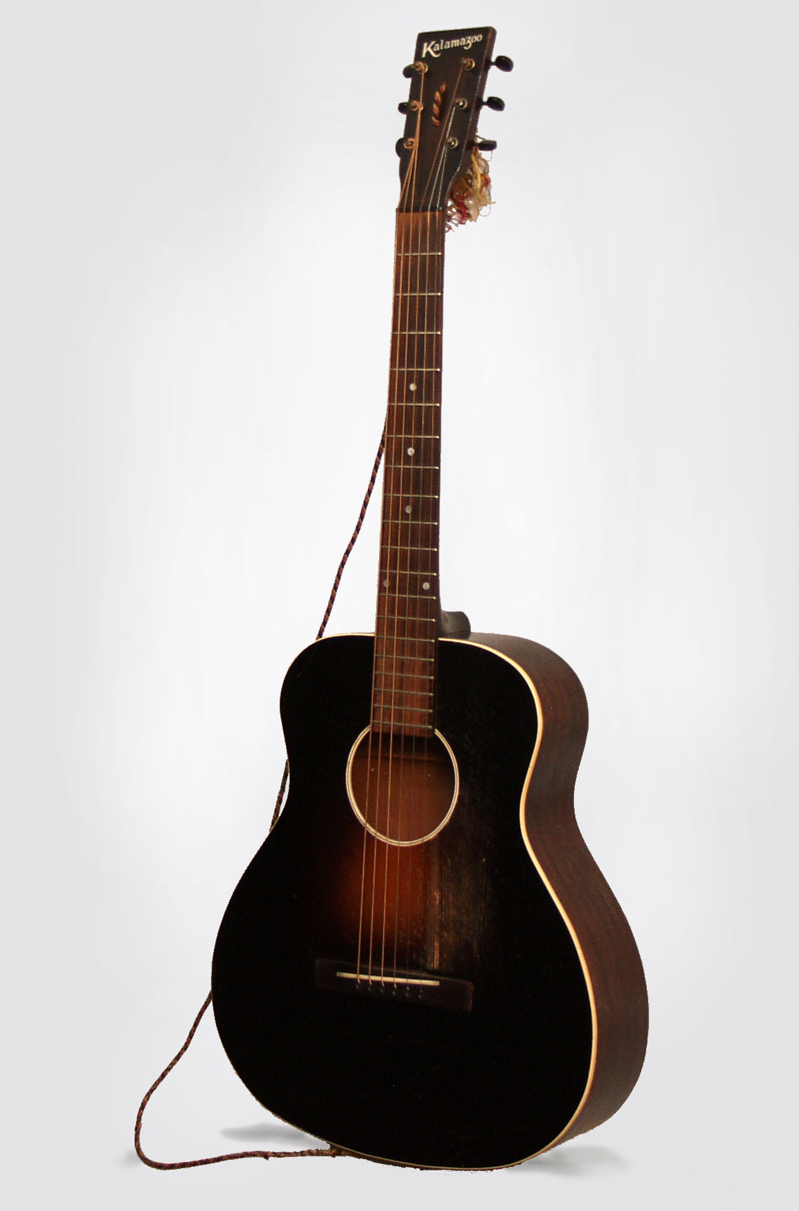 Kalamazoo KG-11 Flat Top Acoustic Guitar (1936)