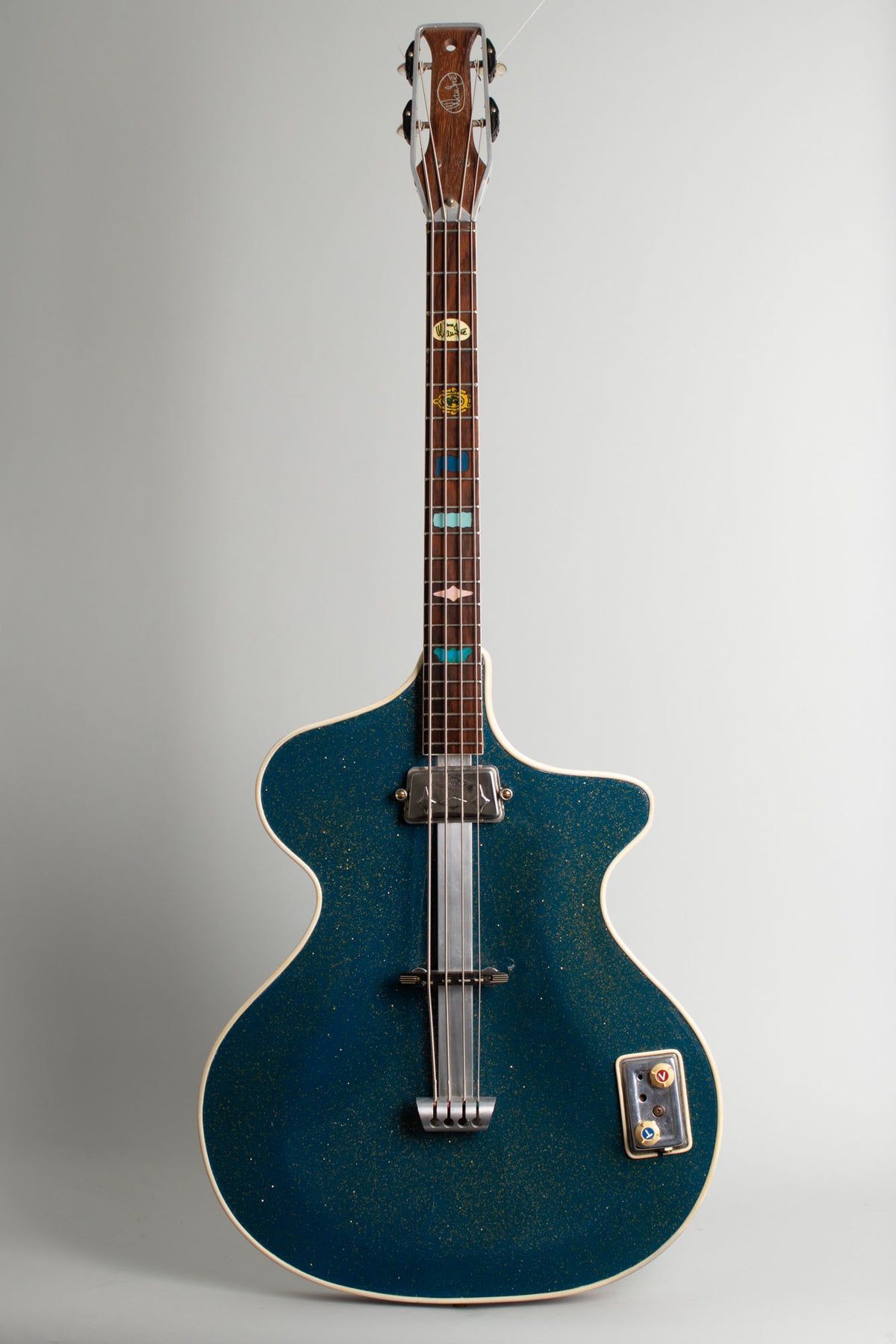 Wandre Waid Bass Semi-Hollow Body Electric Bass Guitar (1962)