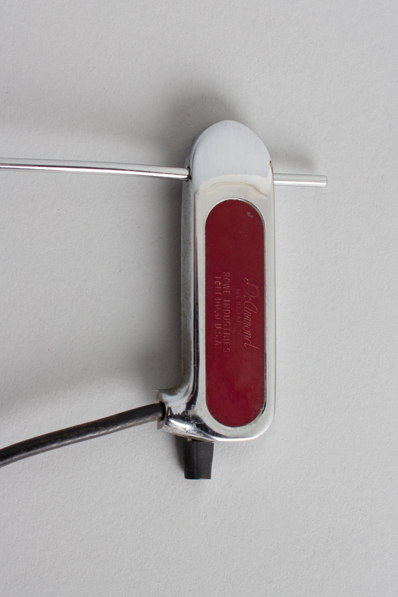 DeArmond Rhythm Chief Model 1000 Archtop Guitar Pickup (1950s)