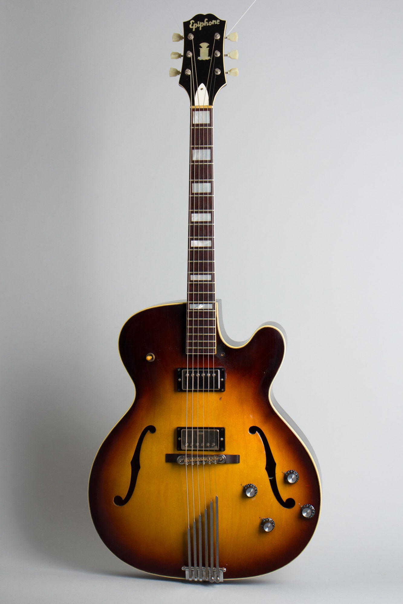 Epiphone E-252 Broadway Arch Top Hollow Body Electric Guitar (1959)