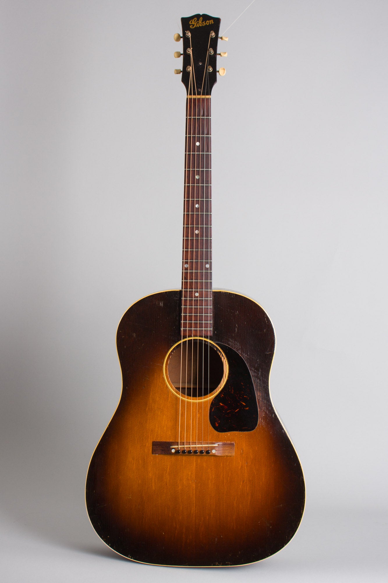 Gibson J-45 Flat Top Acoustic Guitar (1946)
