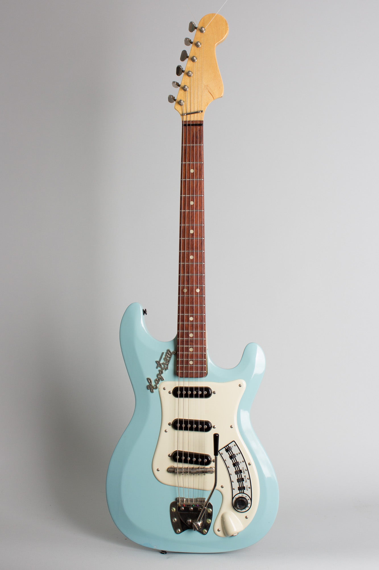 Hagstrom III Solid Body Electric Guitar (1965)