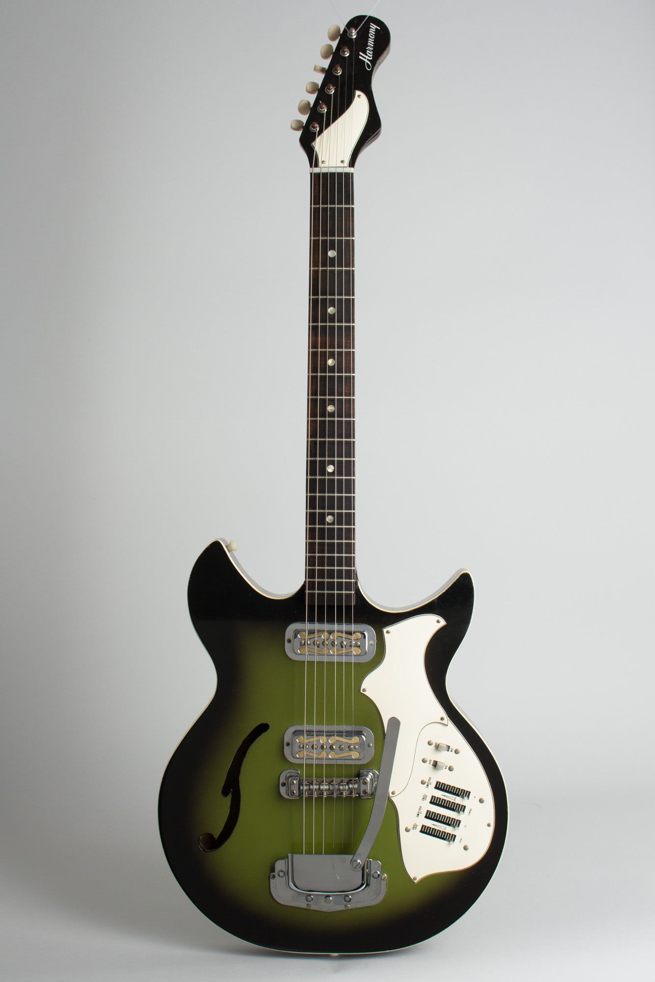 Harmony Rebel H-82G Thinline Hollow Body Electric Guitar (1969)