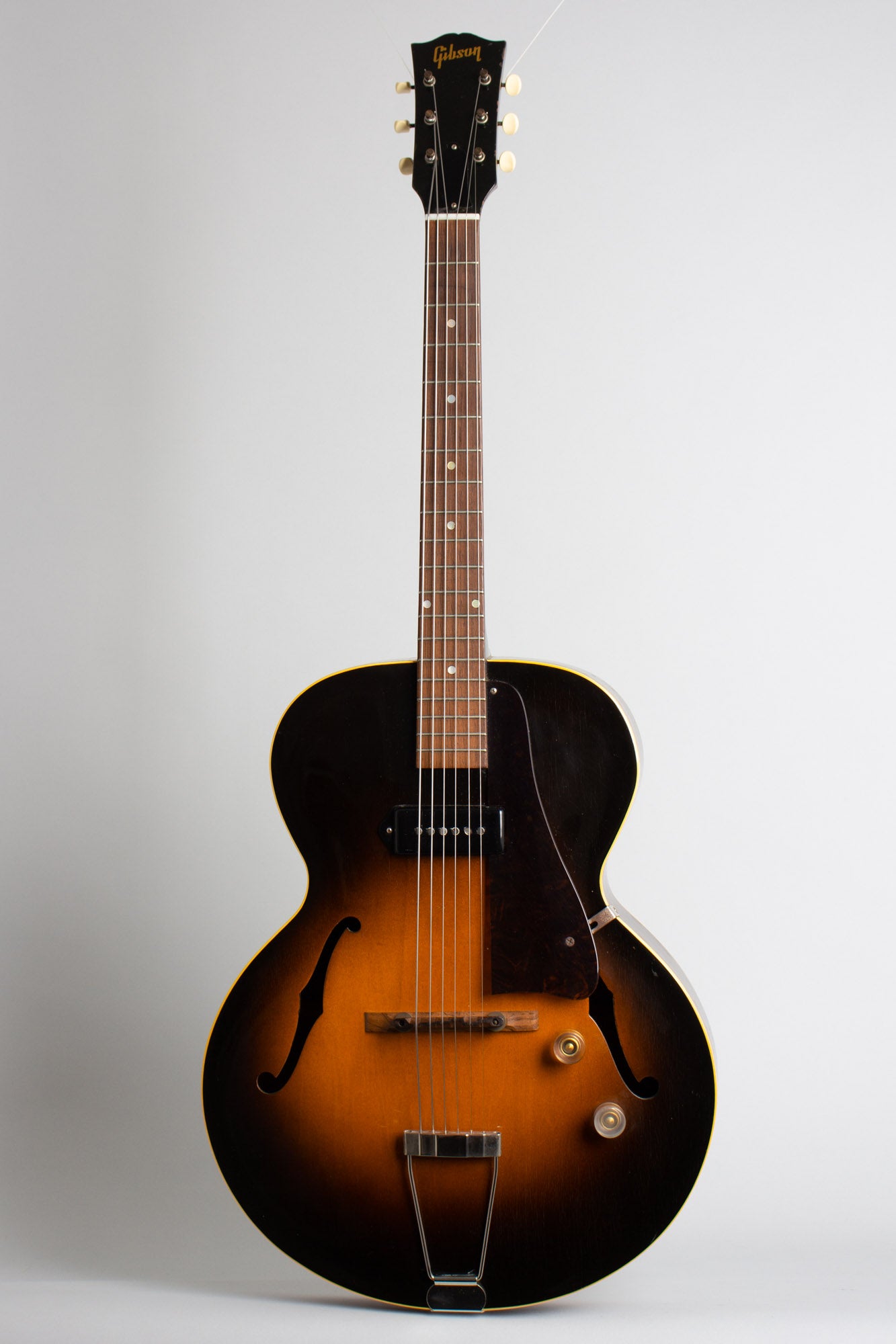 Gibson ES-125 Arch Top Hollow Body Electric Guitar (1949)