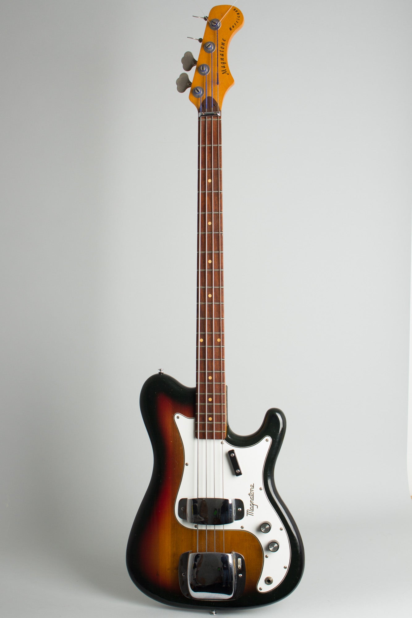 Magnatone Hurricane X-10 Electric Bass Guitar (1965)