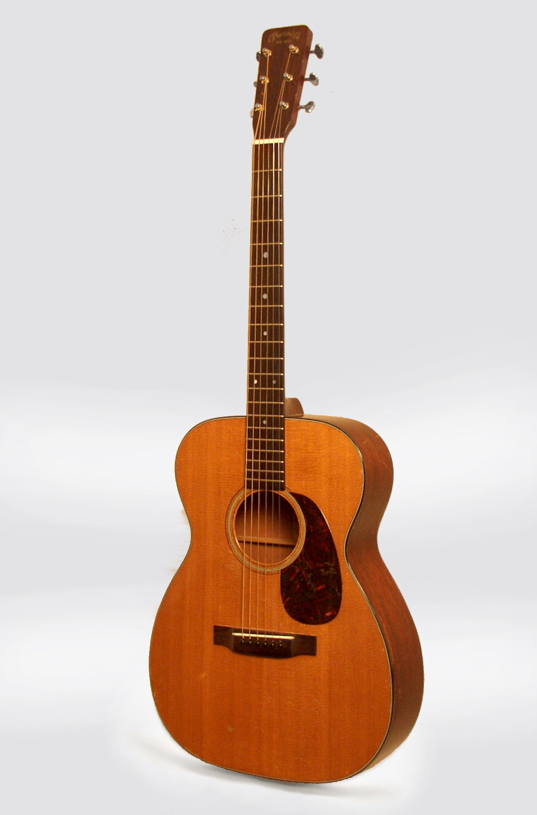 C. F. Martin 00-18 Flat Top Acoustic Guitar (1960)