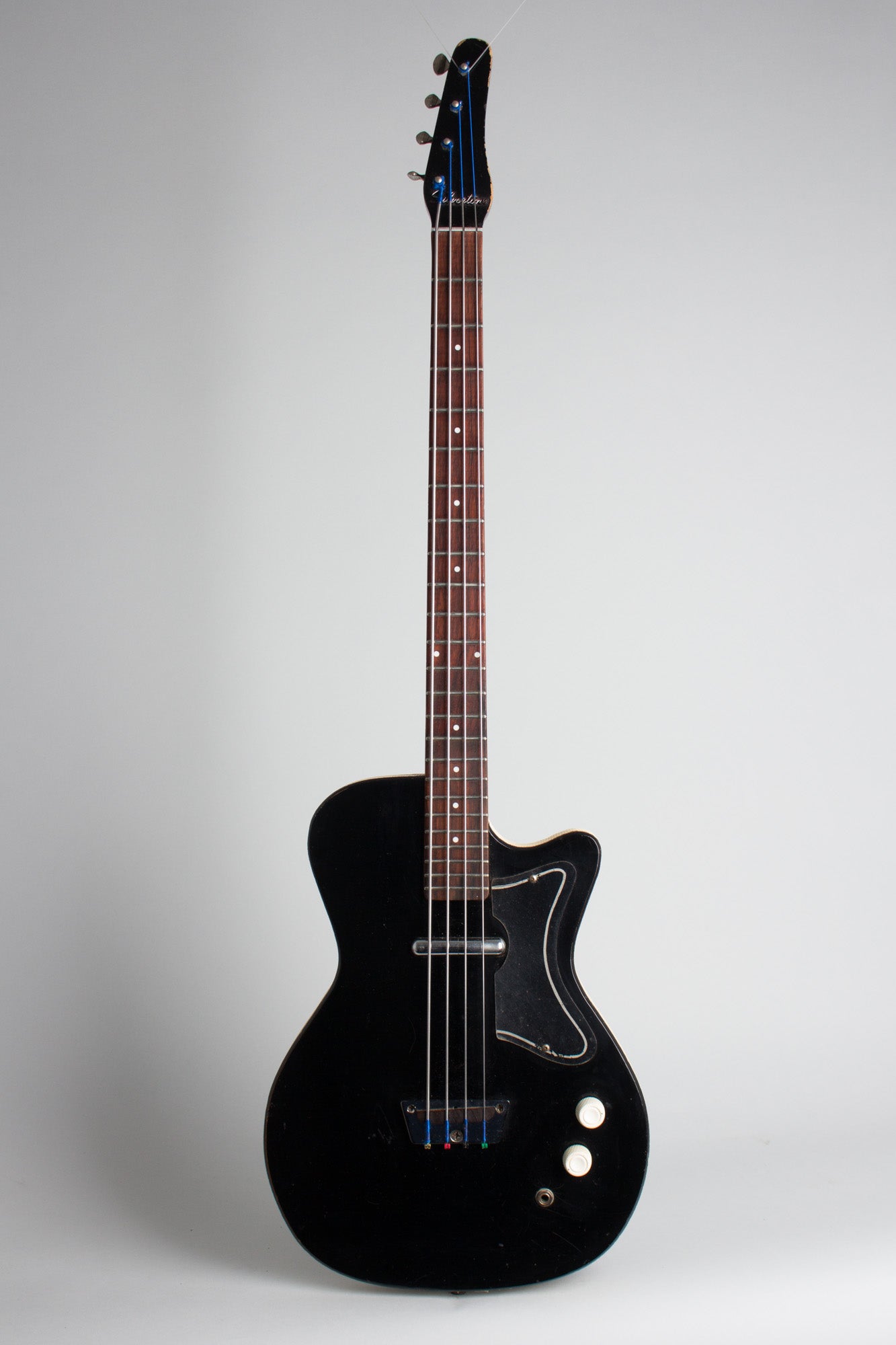 Danelectro Silvertone Model 1444 Electric Bass Guitar (1965)