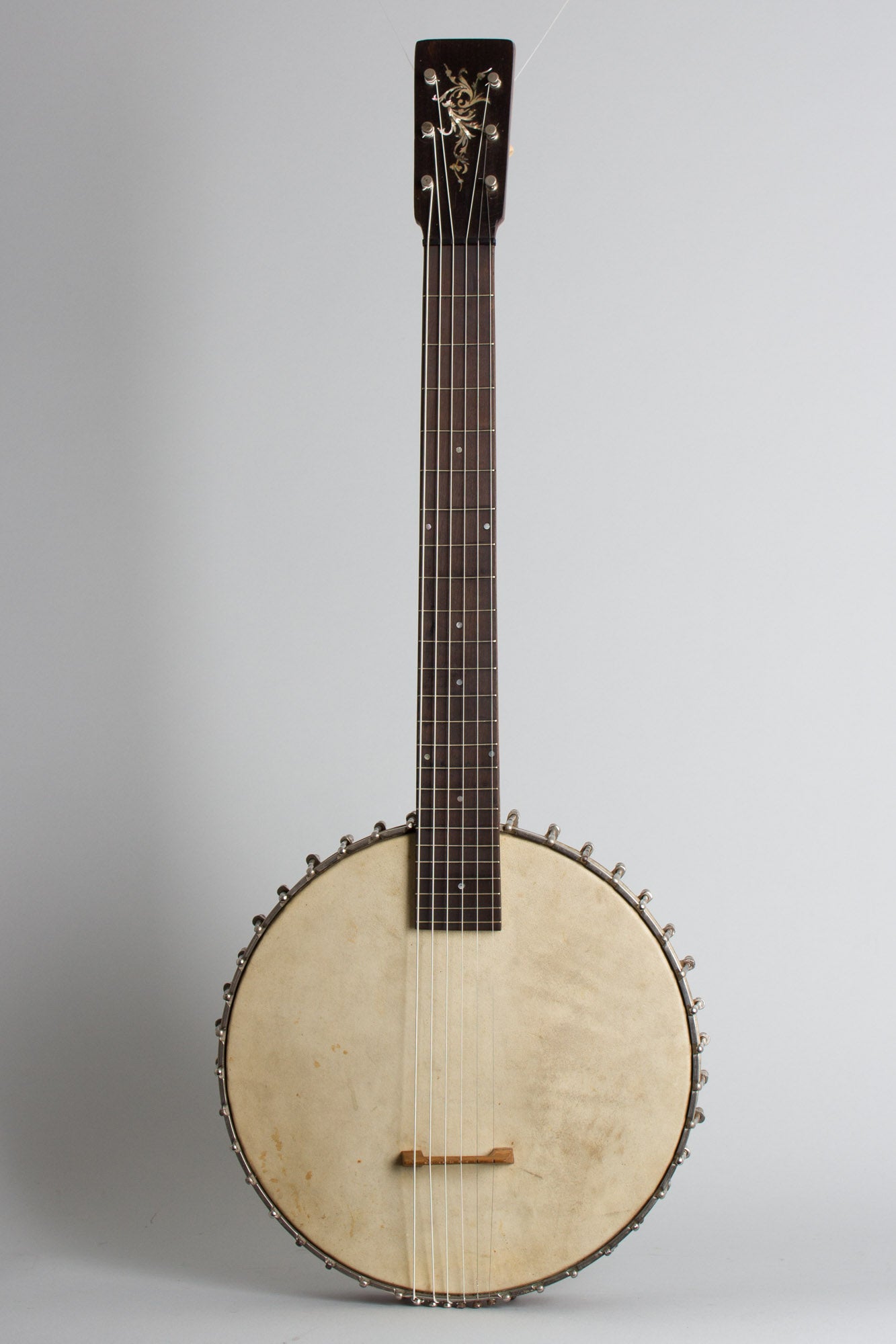 A. A. Farland Guitar Banjo (1900)