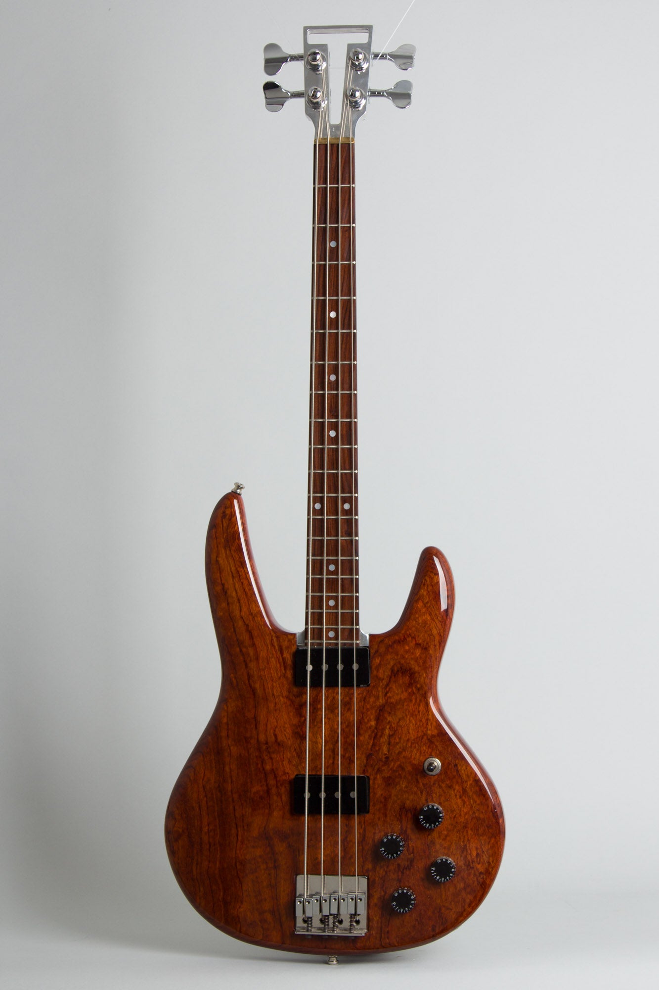 Travis Bean Designs TB2000 Bill Wyman Solid Body Electric Bass Guitar (2016)