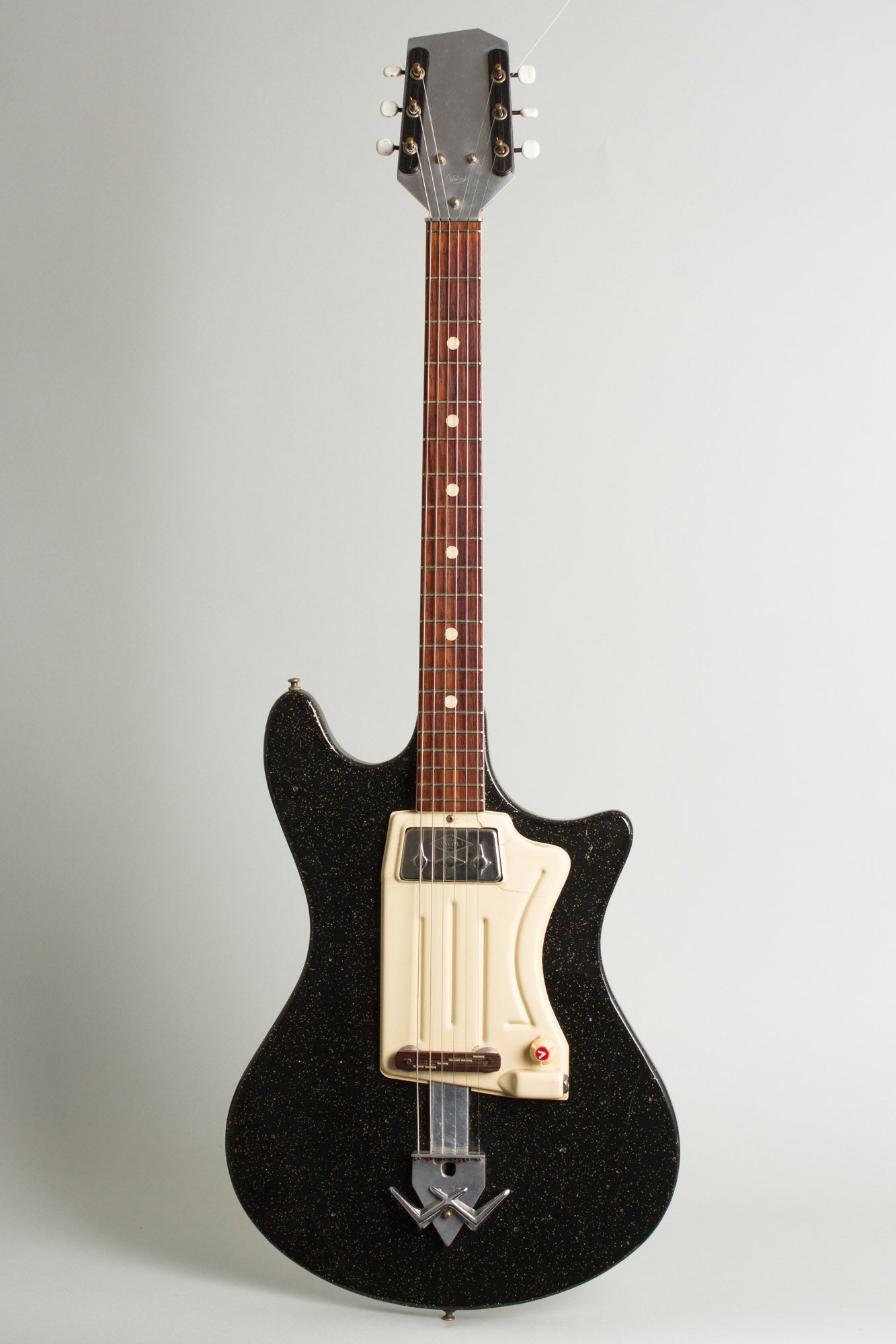 Wandre Twist Semi-Hollow Body Electric Guitar (1962)