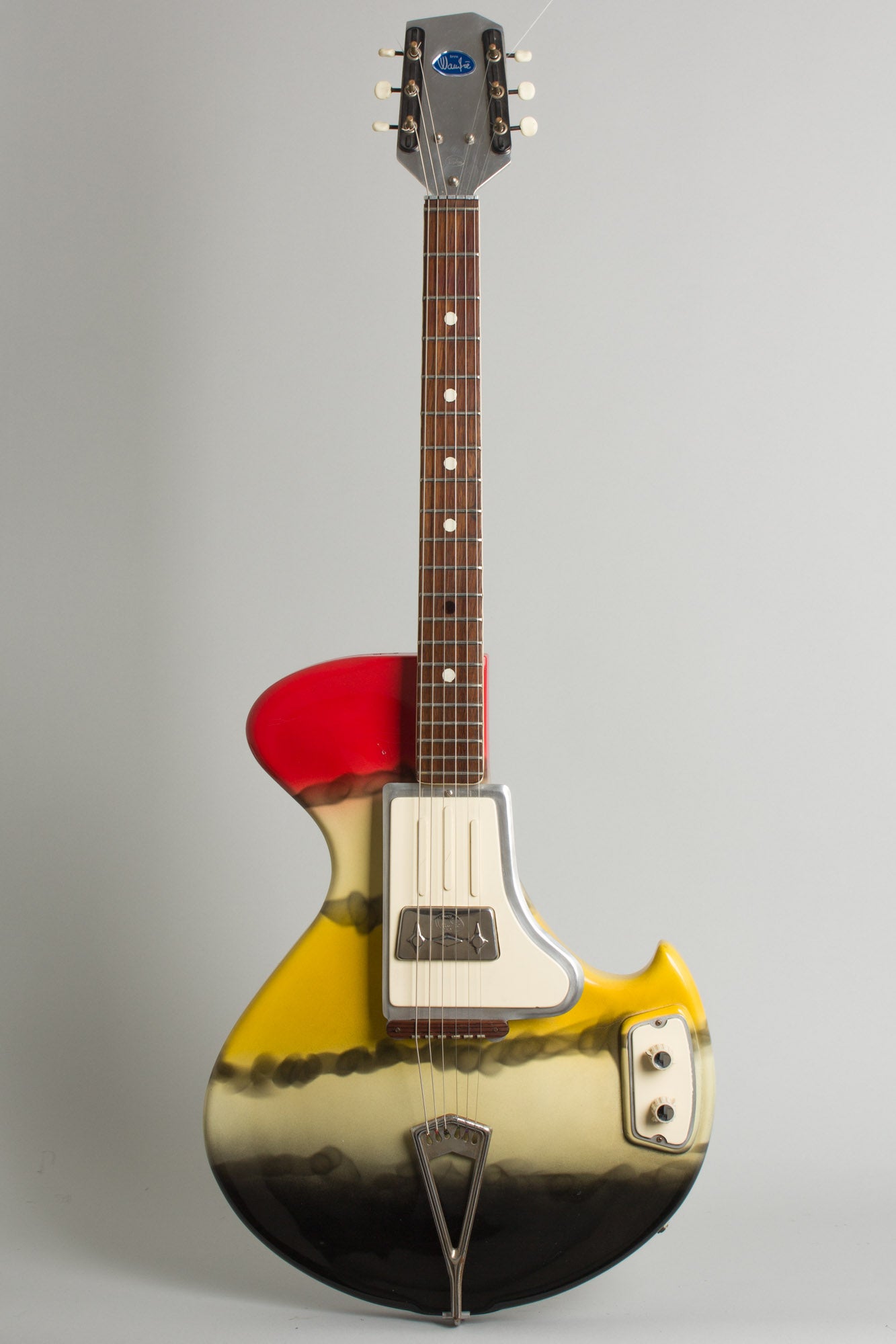 Wandre Rock Oval Solid Body Electric Guitar (1962)