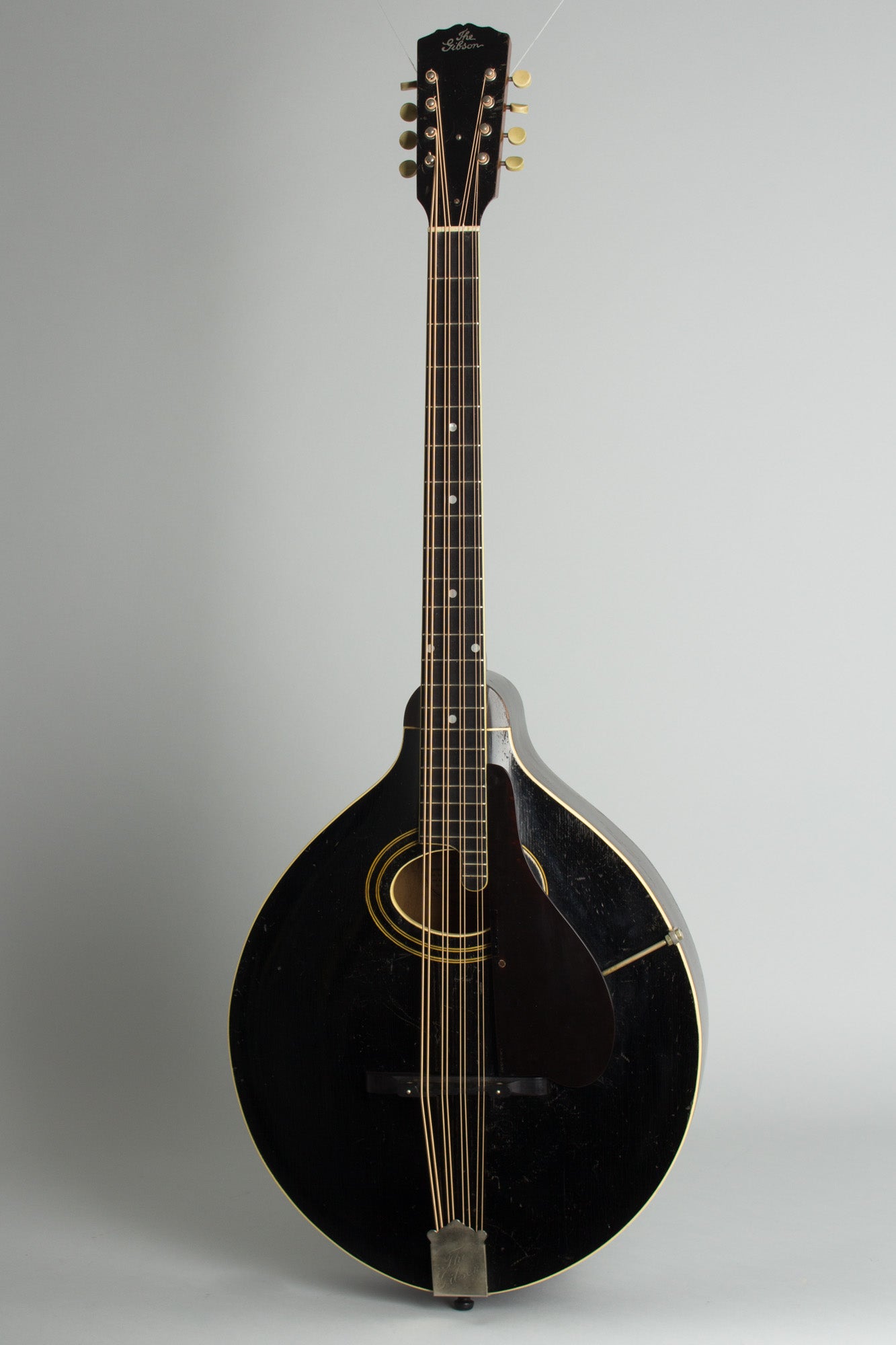 Gibson K-1 Carved Top Mandocello (1931)