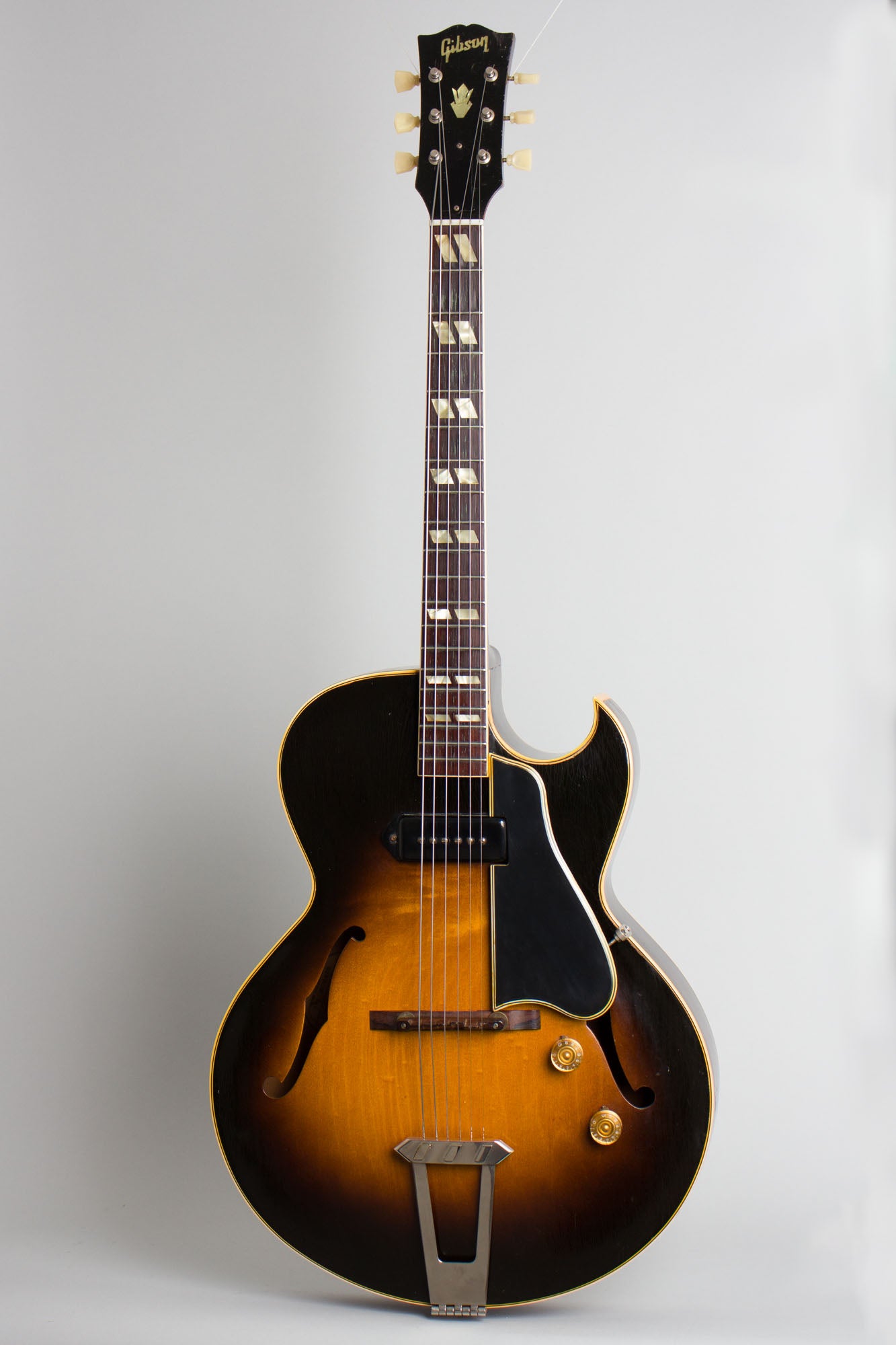 Gibson ES-175 Arch Top Hollow Body Electric Guitar (1953)