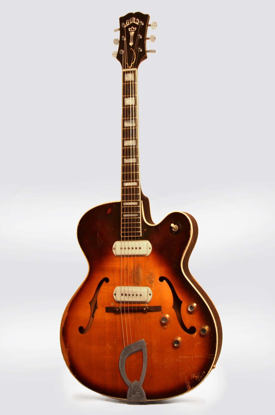 Guild X-175 Arch Top Hollow Body Electric Guitar (1960)