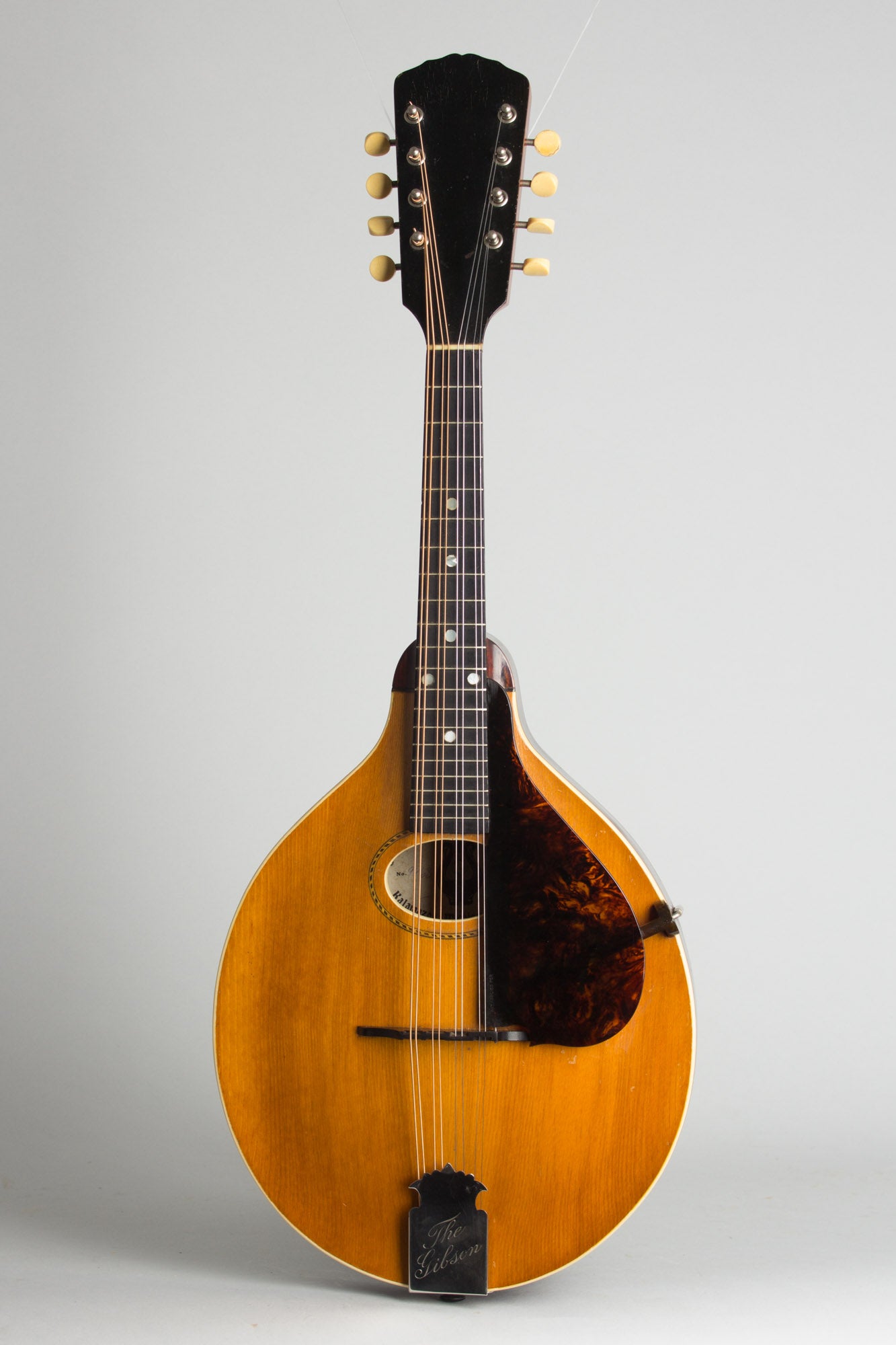Gibson Style A Carved Top Mandolin (1910)