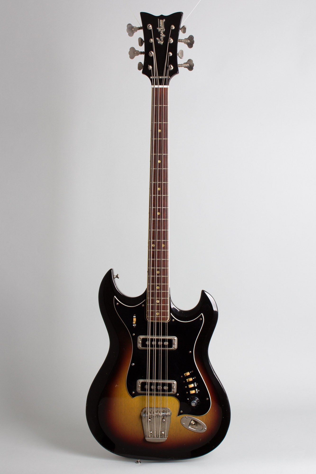 Hagstrom H-8 8-String Bass Solid Body Electric Bass Guitar (1968)