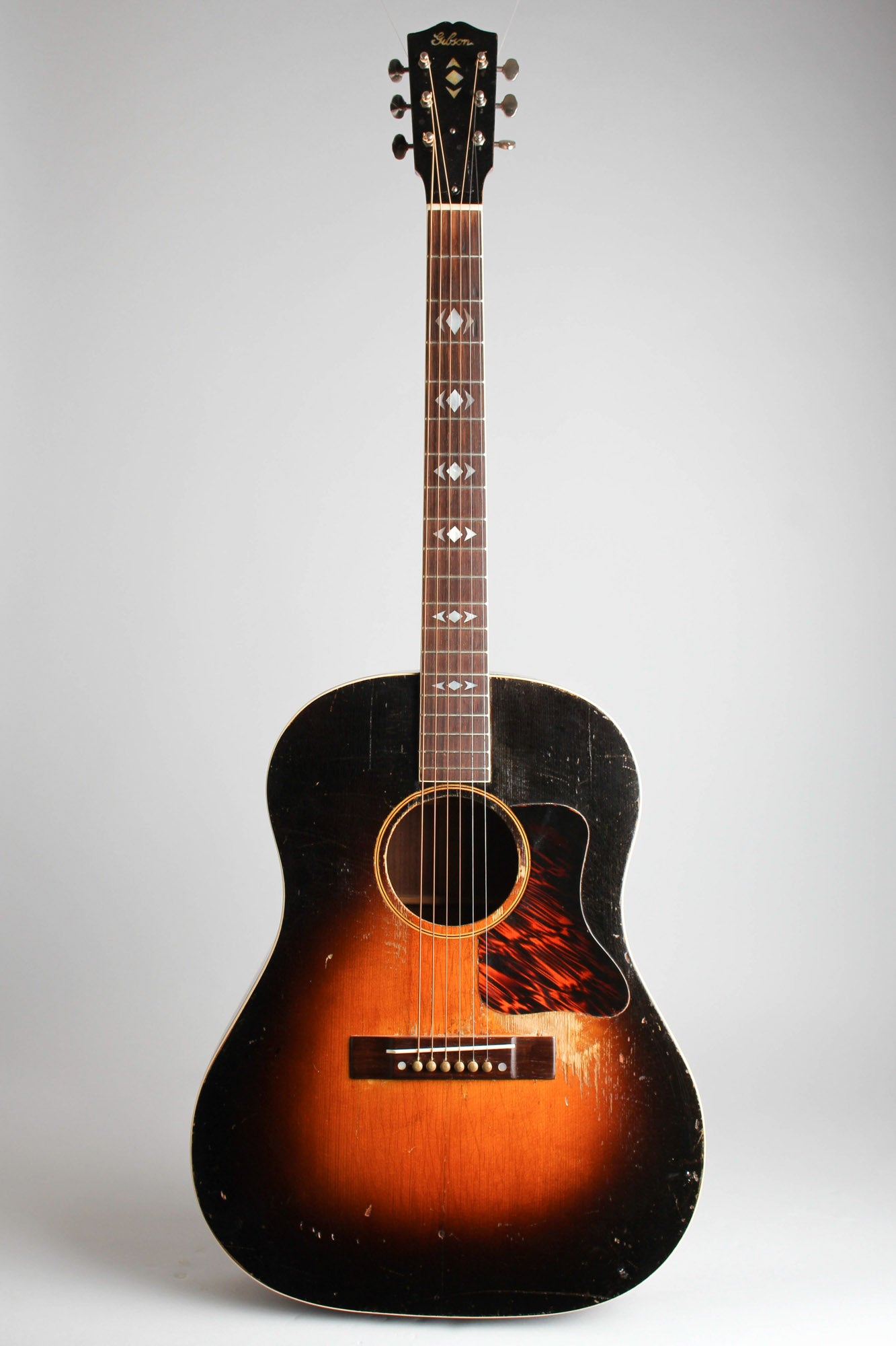 Gibson Advanced Jumbo Flat Top Acoustic Guitar (1937)