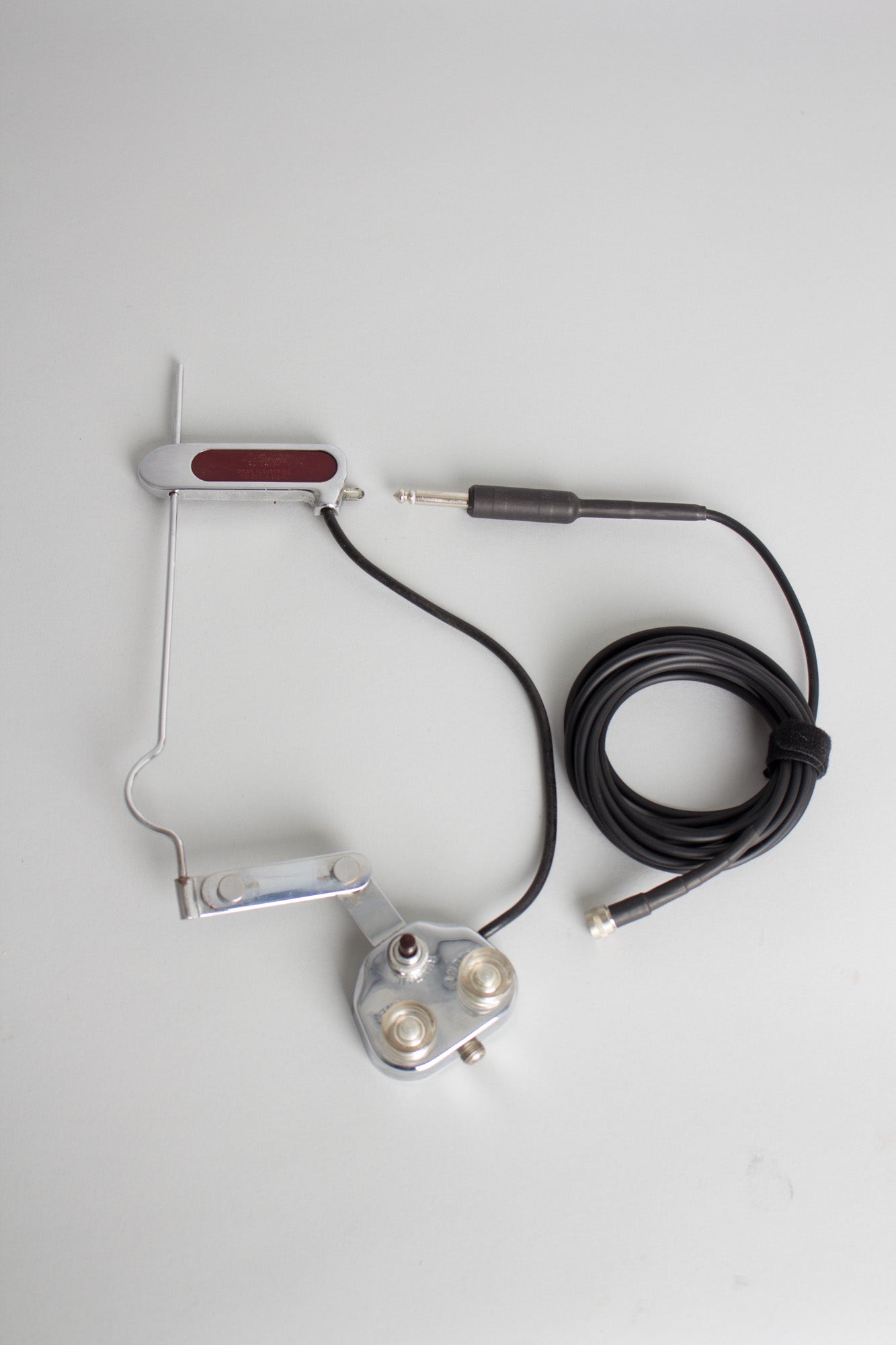DeArmond Rhythm Chief Archtop Guitar Pickup (1950's)