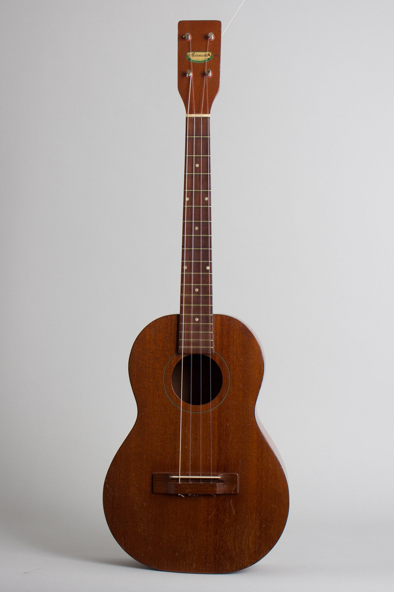 Harmony #695 Baritone Ukulele (1950)